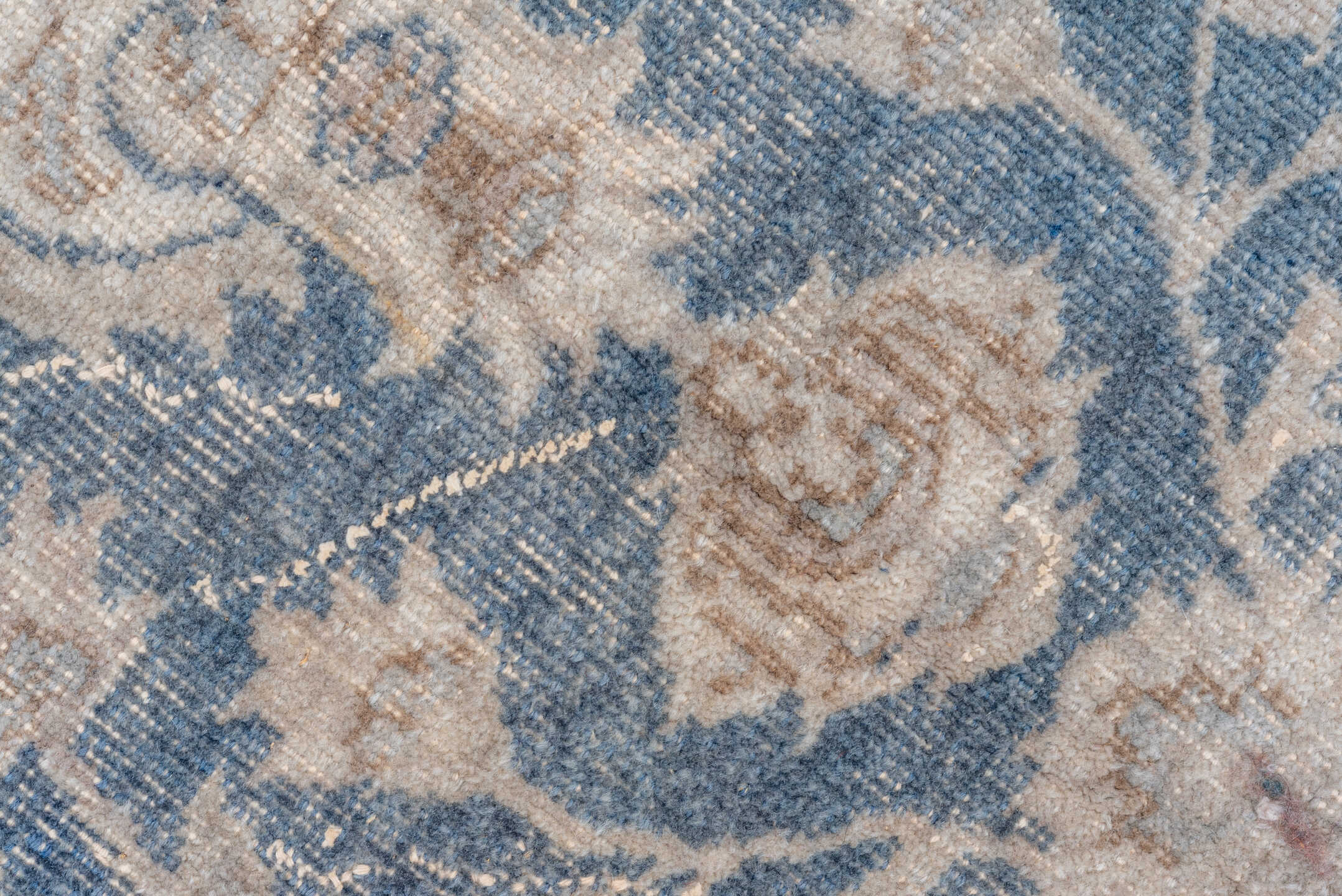6' x 9' one-of-a-kind handmade vintage Oushak medium size rug. Color palette: ivory, powder_blue, beige, taupe, light_blue