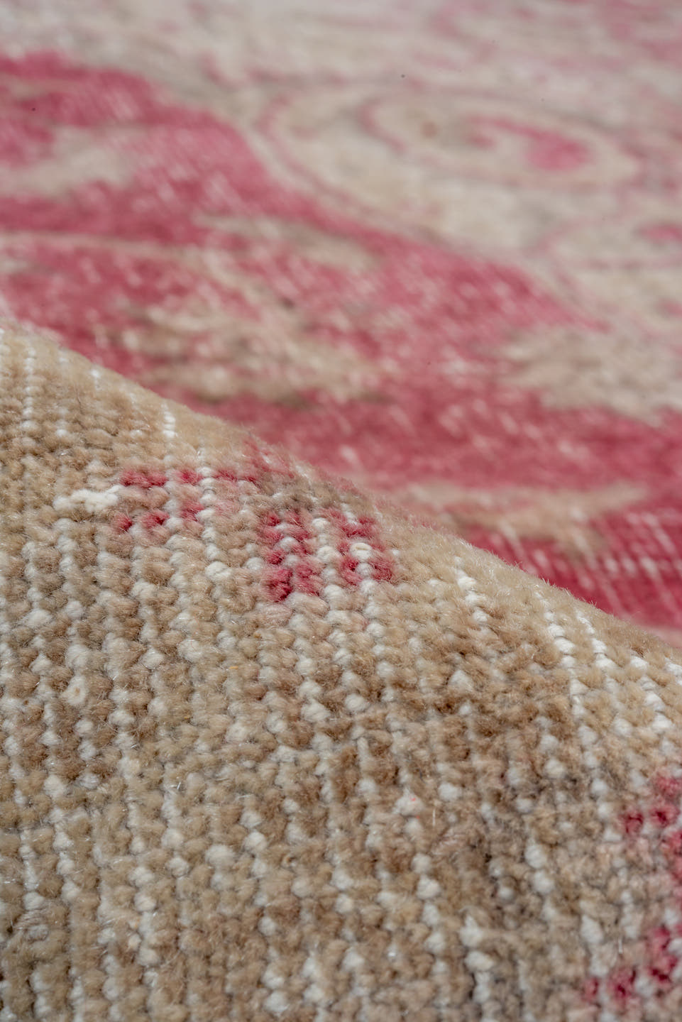 8' x 10' one-of-a-kind handmade vintage Oushak large size rug. Color palette: rose, ivory, taupe, dusty pink, beige