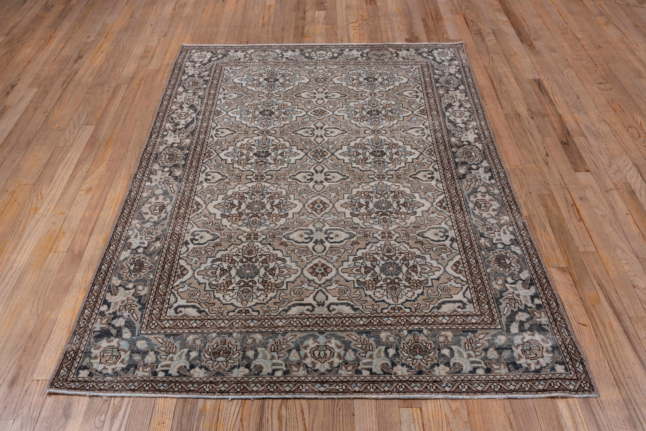 4' x 6' one-of-a-kind handmade vintage Malayer small size rug. Color palette: brown, dark gray, dim gray, gray, light gray