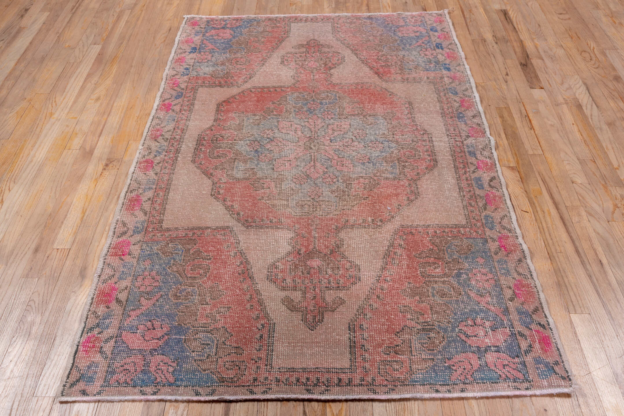 4' x 6' one-of-a-kind handmade vintage Oushak small size rug. Color palette: blush, coral, taupe, slate blue, rose, brown