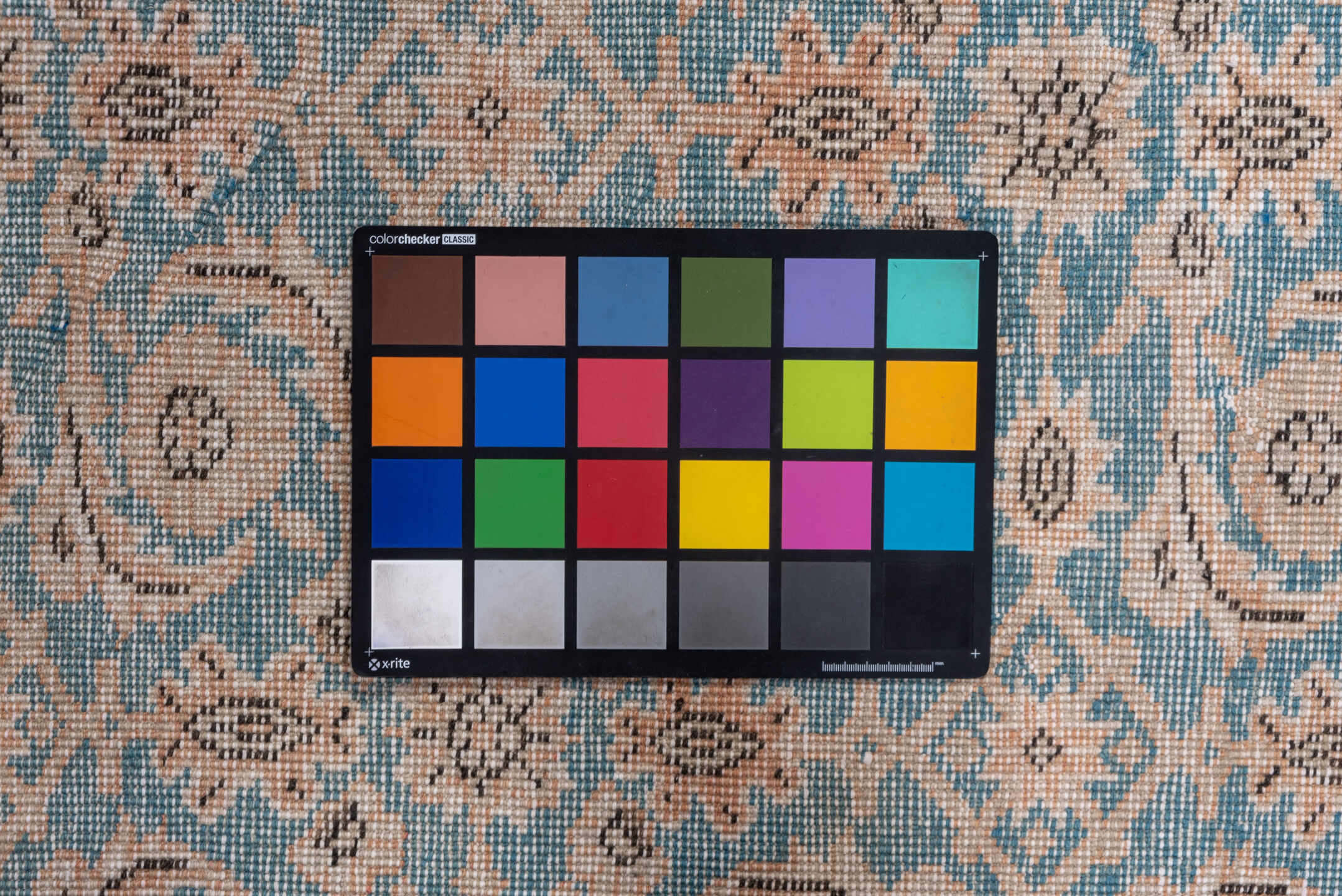 5' x 9' one-of-a-kind handmade vintage Oushak medium size rug. Color palette: blue, dark gray, gray, light gray, off-white