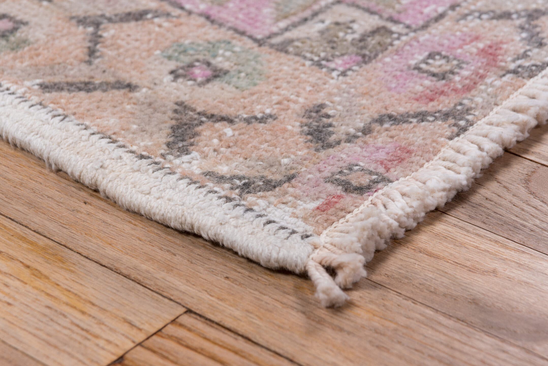 4' x 6' one-of-a-kind handmade vintage Oushak small size rug. Color palette: blush, ivory, pink, taupe, sage, apricot, rose