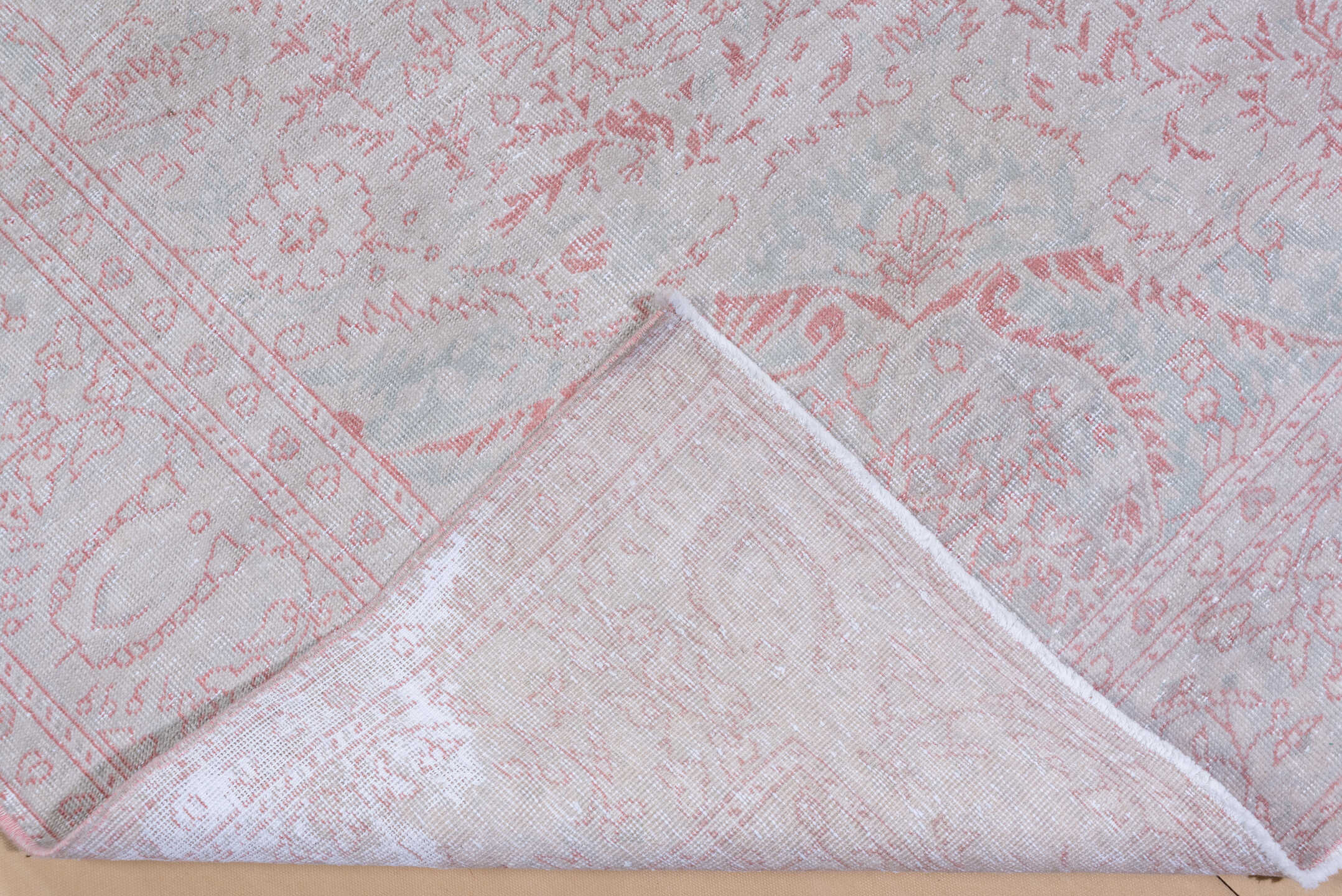 8' x 12' one-of-a-kind handmade vintage Sivas large size rug. Color palette: ivory, blush, pale pink, silver, taupe, pink
