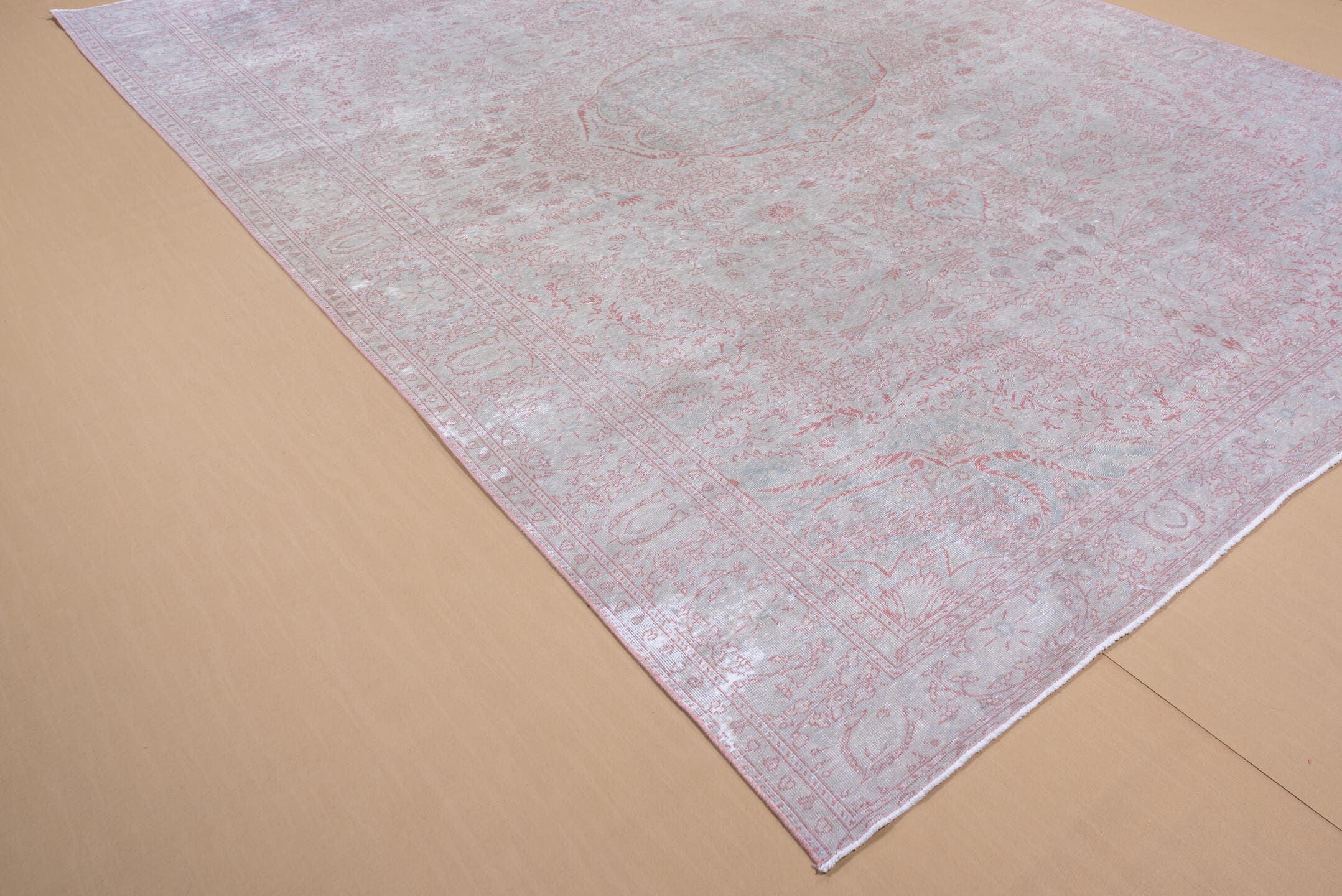 8' x 12' one-of-a-kind handmade vintage Sivas large size rug. Color palette: ivory, blush, pale pink, silver, taupe, pink