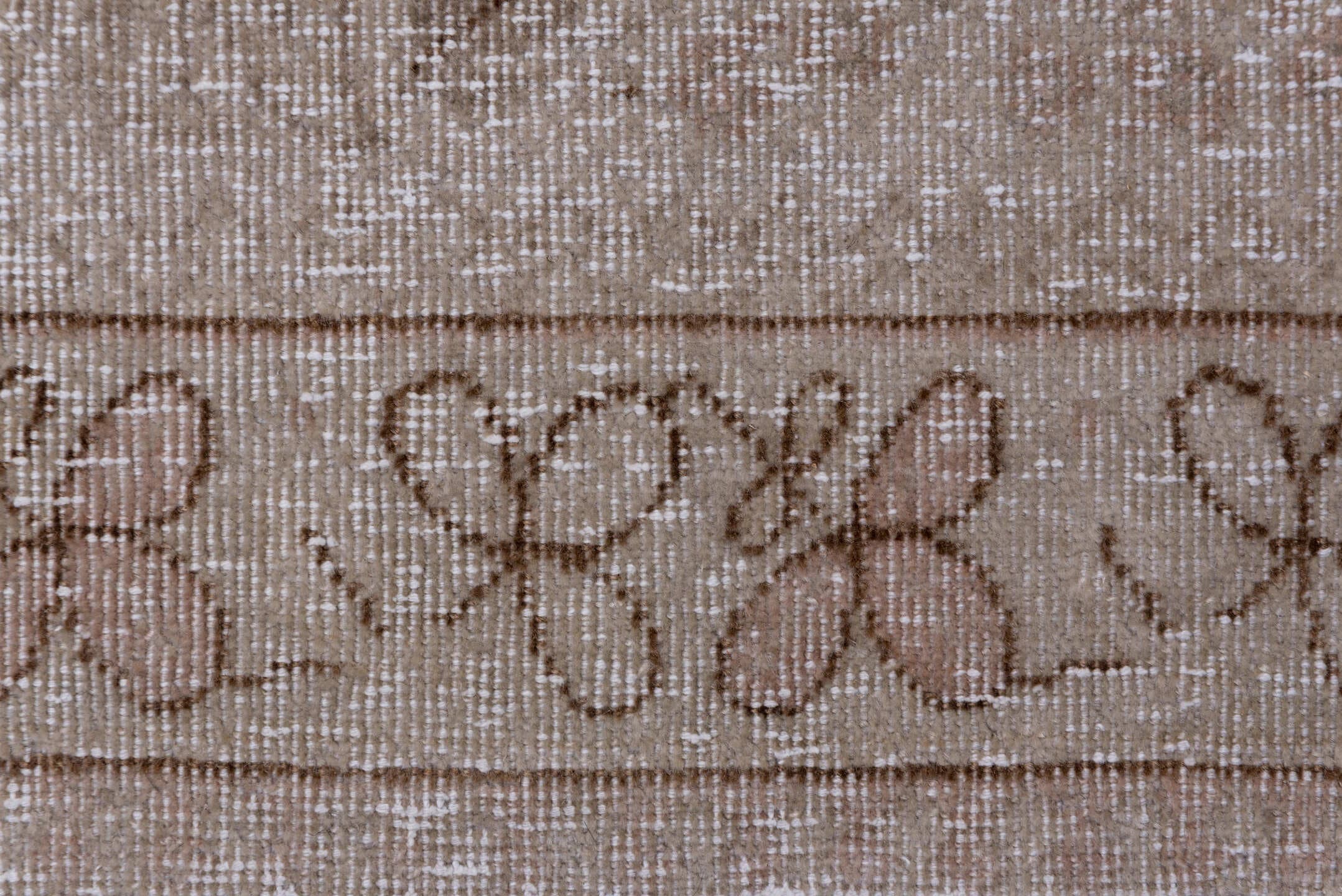 9' x 13' one-of-a-kind handmade vintage Sivas large size rug. Color palette: ivory, taupe, beige, sand, camel, greige, gray