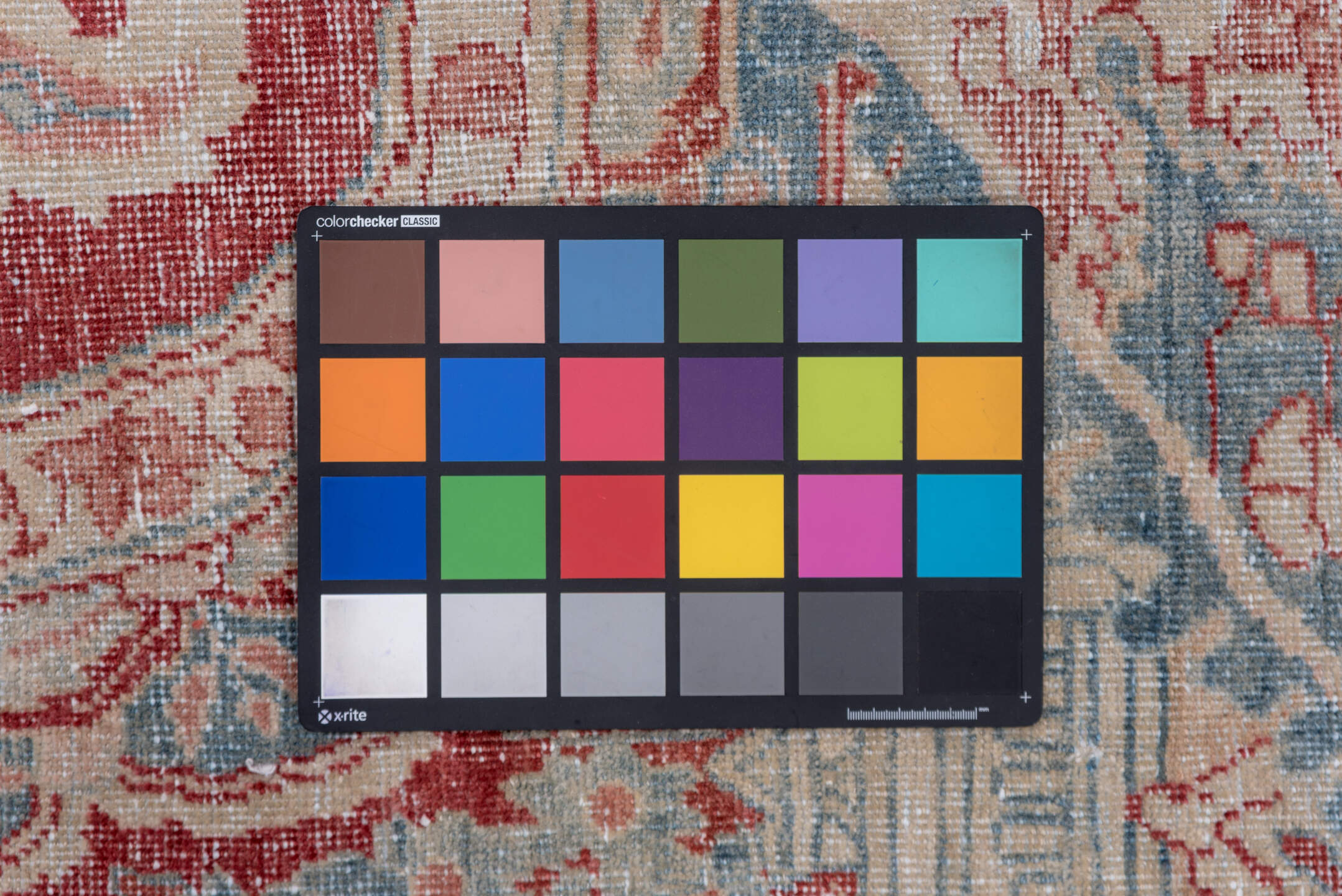 10' x 17' one-of-a-kind handmade vintage Mahal rug. Color palette: blue, brown, dark gray, gainsboro, gray, light gray