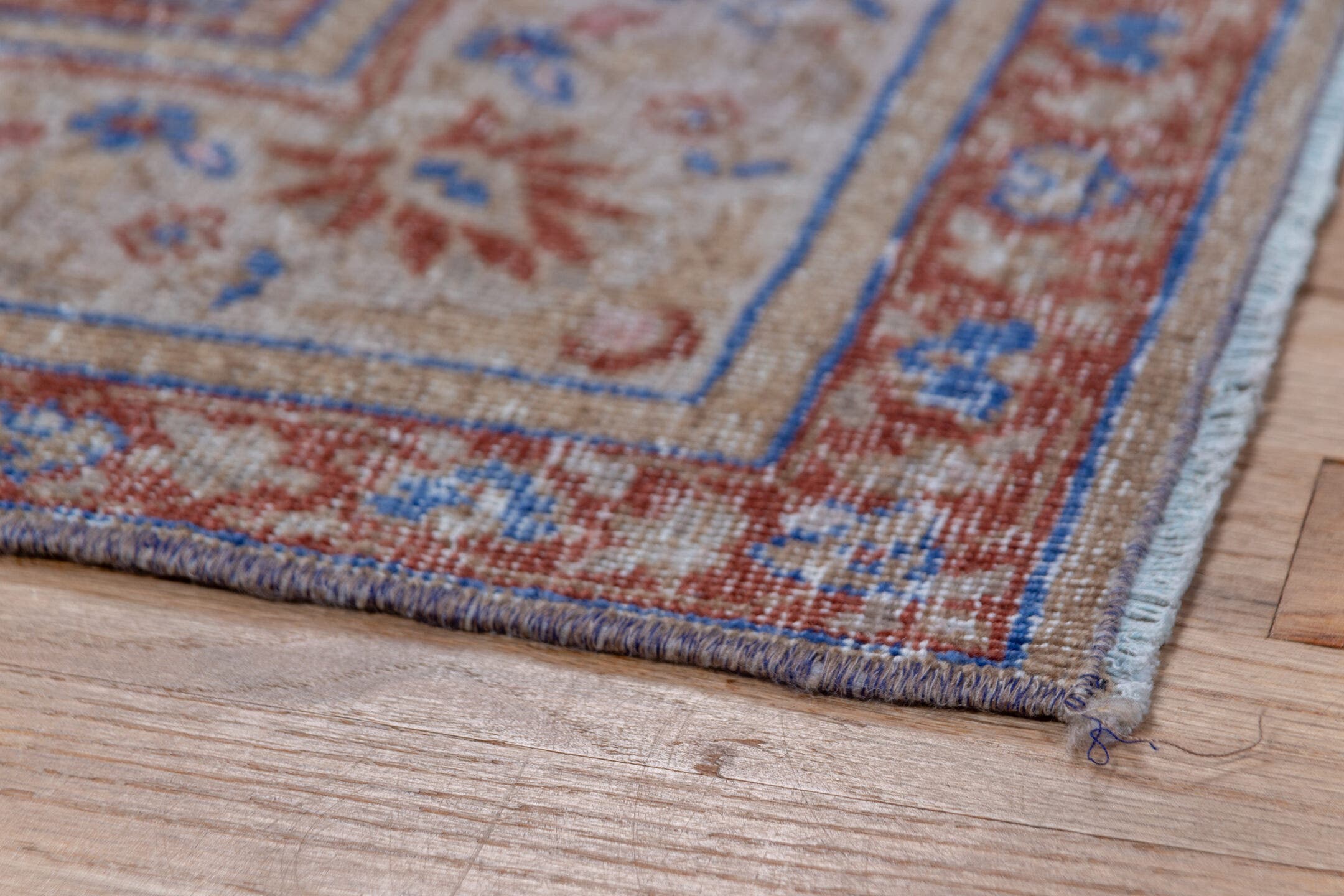 4' x 6' one-of-a-kind handmade antique Sivas small size rug. Color palette: beige, ivory, rust, blue, rose, taupe