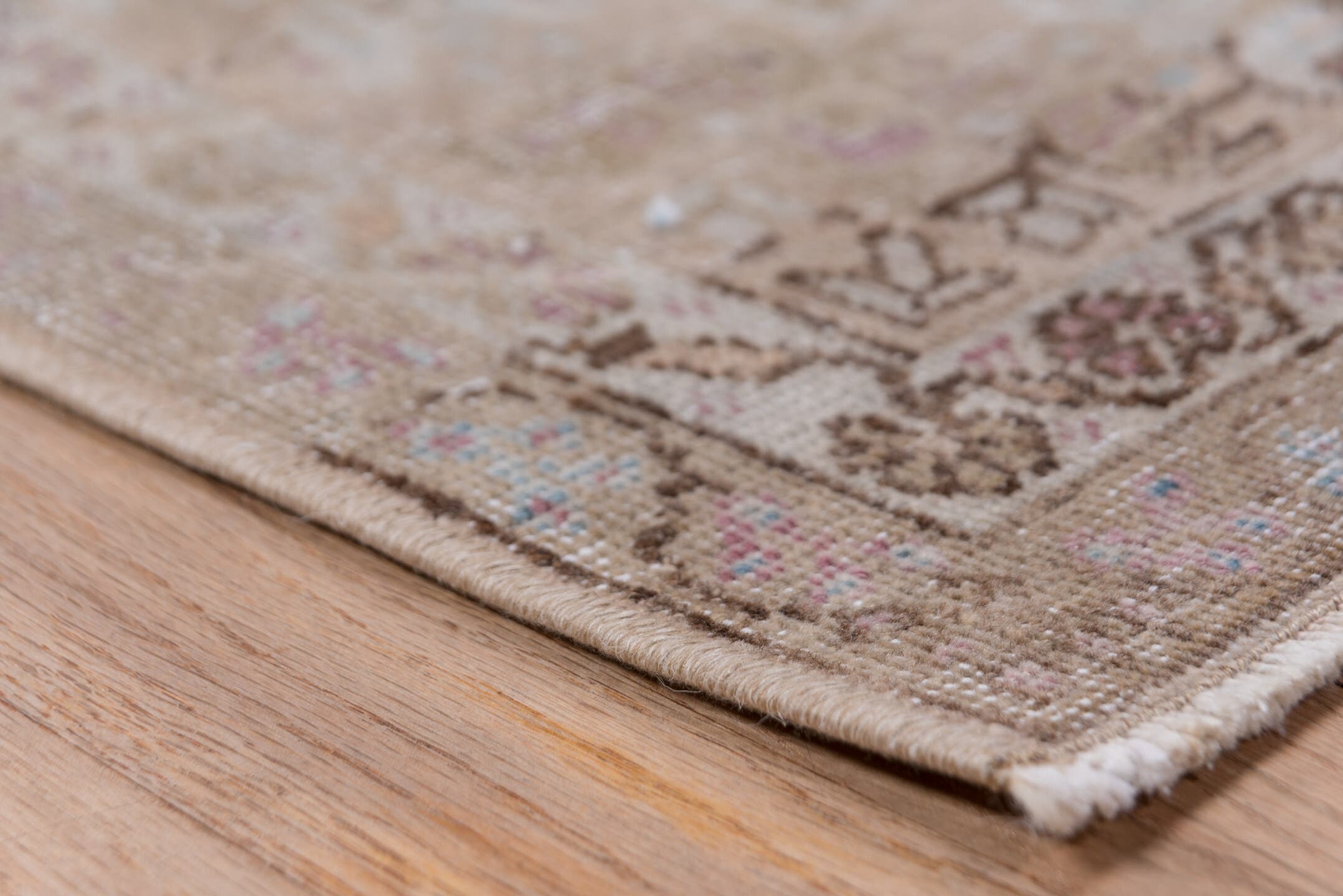 3' x 6' one-of-a-kind handmade antique Sivas small size rug. Color palette: beige, blue, taupe, blush, ivory, brown, gray