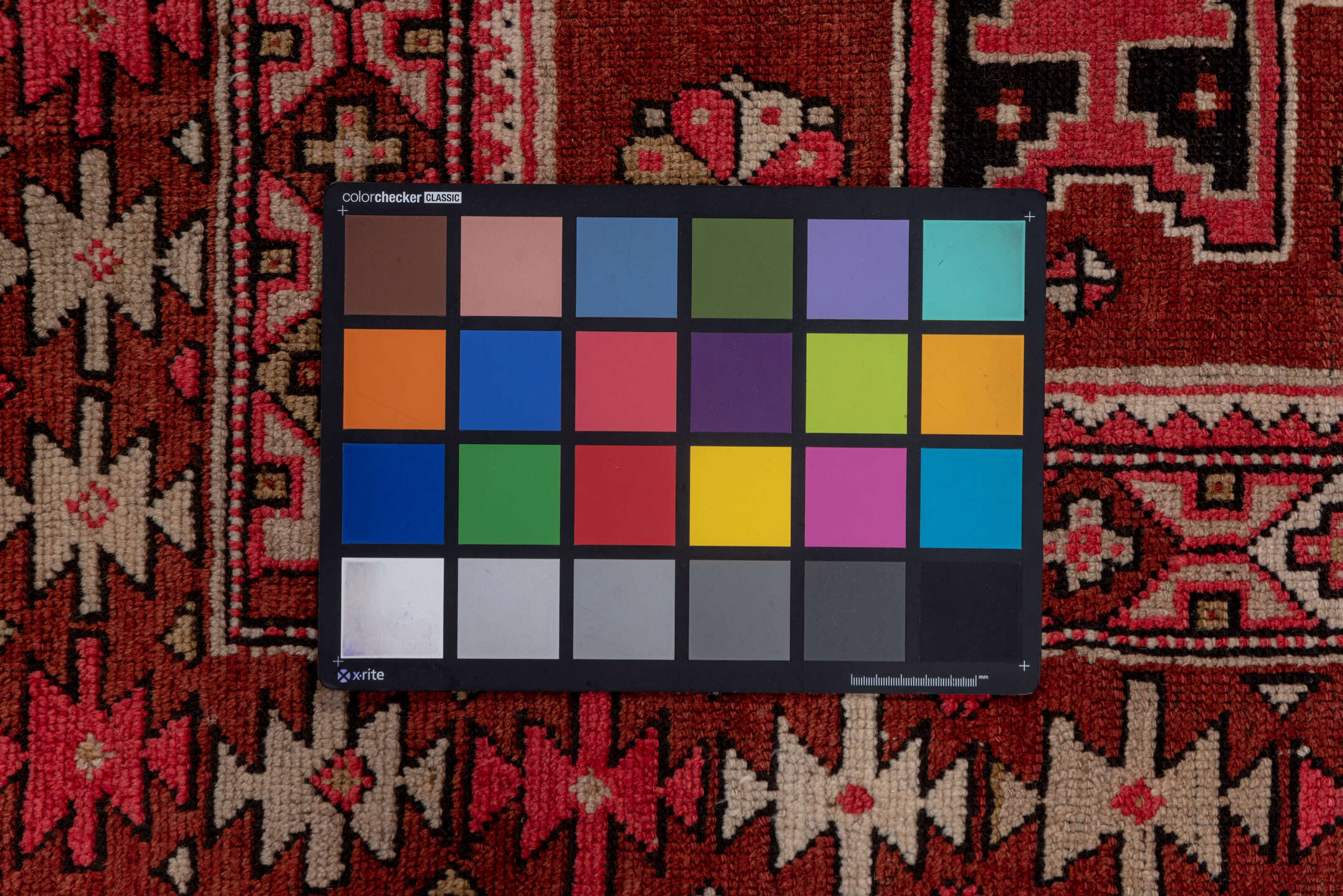 4' x 6' one-of-a-kind handmade vintage Shirvan small size rug. Color palette: brown, burgundy, indian red, pink, red