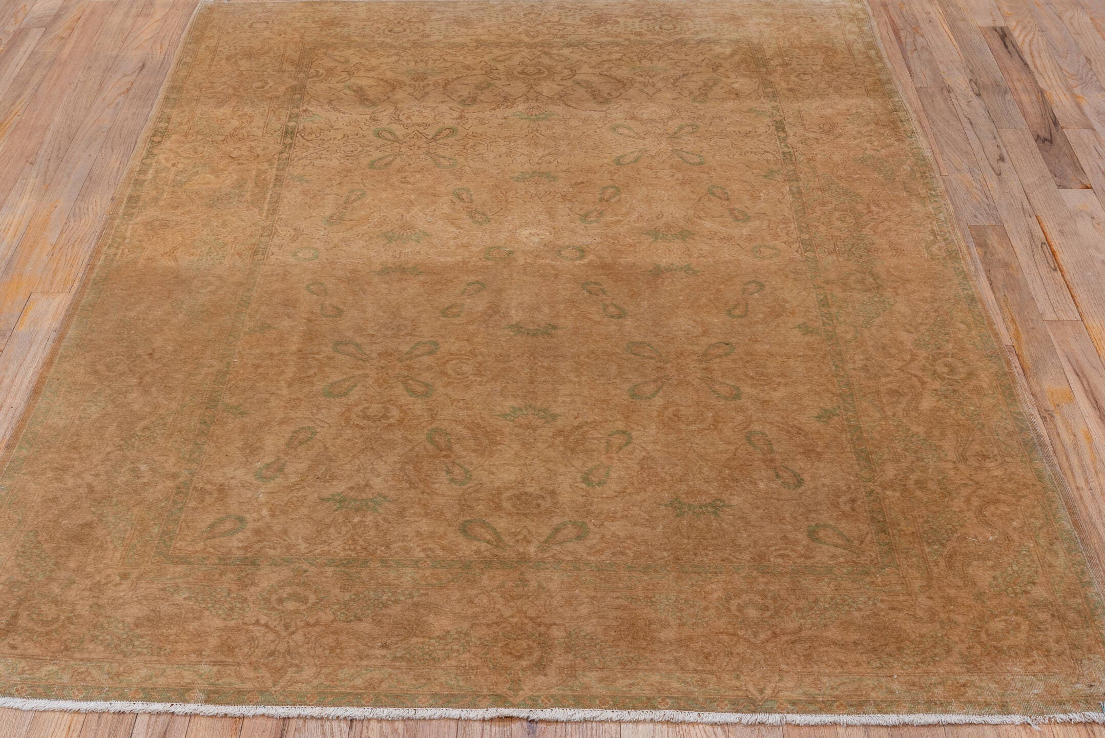 4' x 6' one-of-a-kind handmade antique Kashan small size rug. Color palette: taupe, camel, beige, sage, ivory, sand, gray