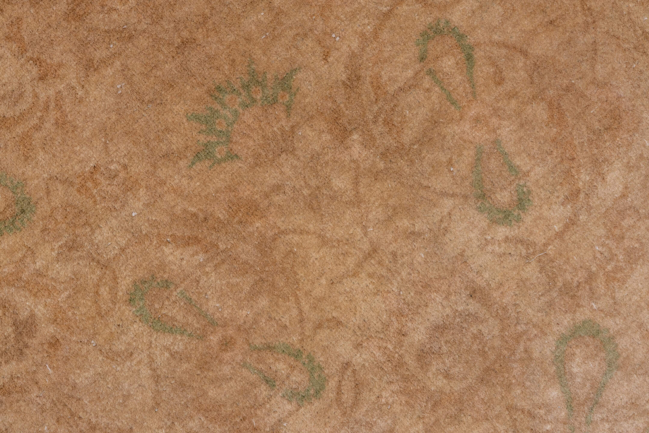 4' x 6' one-of-a-kind handmade vintage Kashan small size rug. Color palette: brown, gray, light gray, off-white