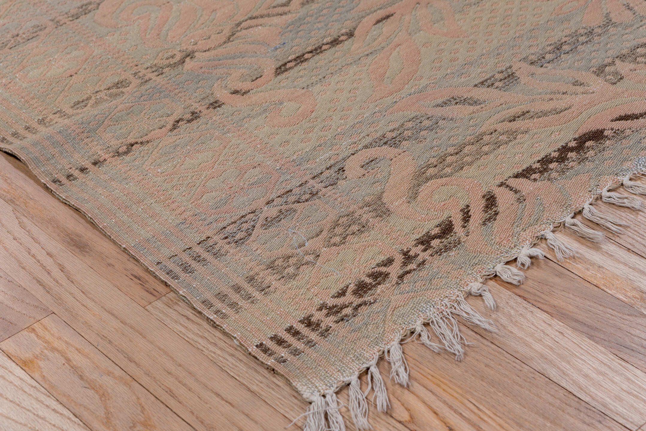 5' x 7' one-of-a-kind handmade vintage Kilim rug. Color palette: brown, gray, light gray, off-white, pink, snow, white