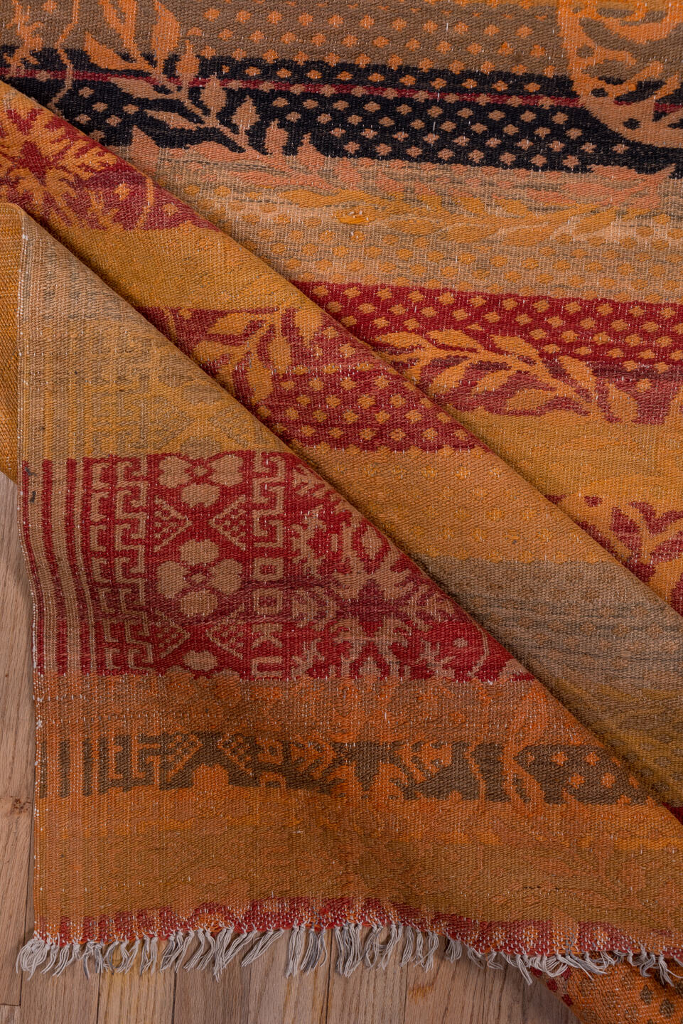 5' x 8' one-of-a-kind handmade vintage Kilim medium size rug. Color palette: brown, gray, light gray, pink, red, redwood