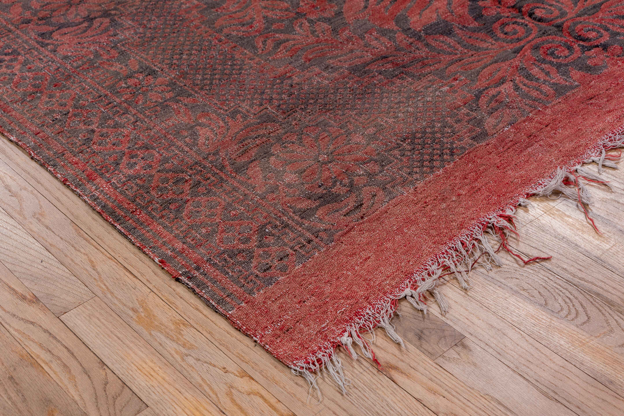 5' x 9' one-of-a-kind handmade vintage Kilim medium size rug. Color palette: brown, gray, off-white, pink, red, snow, white