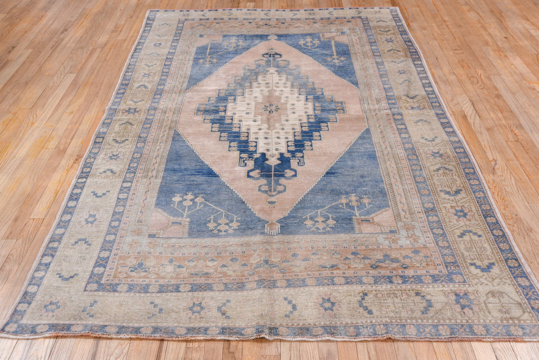 5' x 9' one-of-a-kind handmade vintage Oushak medium size rug. Color palette: ivory, powder_blue, blush, beige, taupe, slate