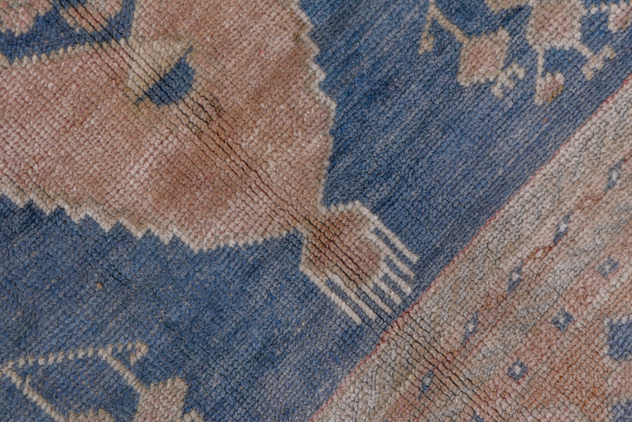 5' x 9' one-of-a-kind handmade vintage Oushak medium size rug. Color palette: ivory, powder_blue, blush, beige, taupe, slate