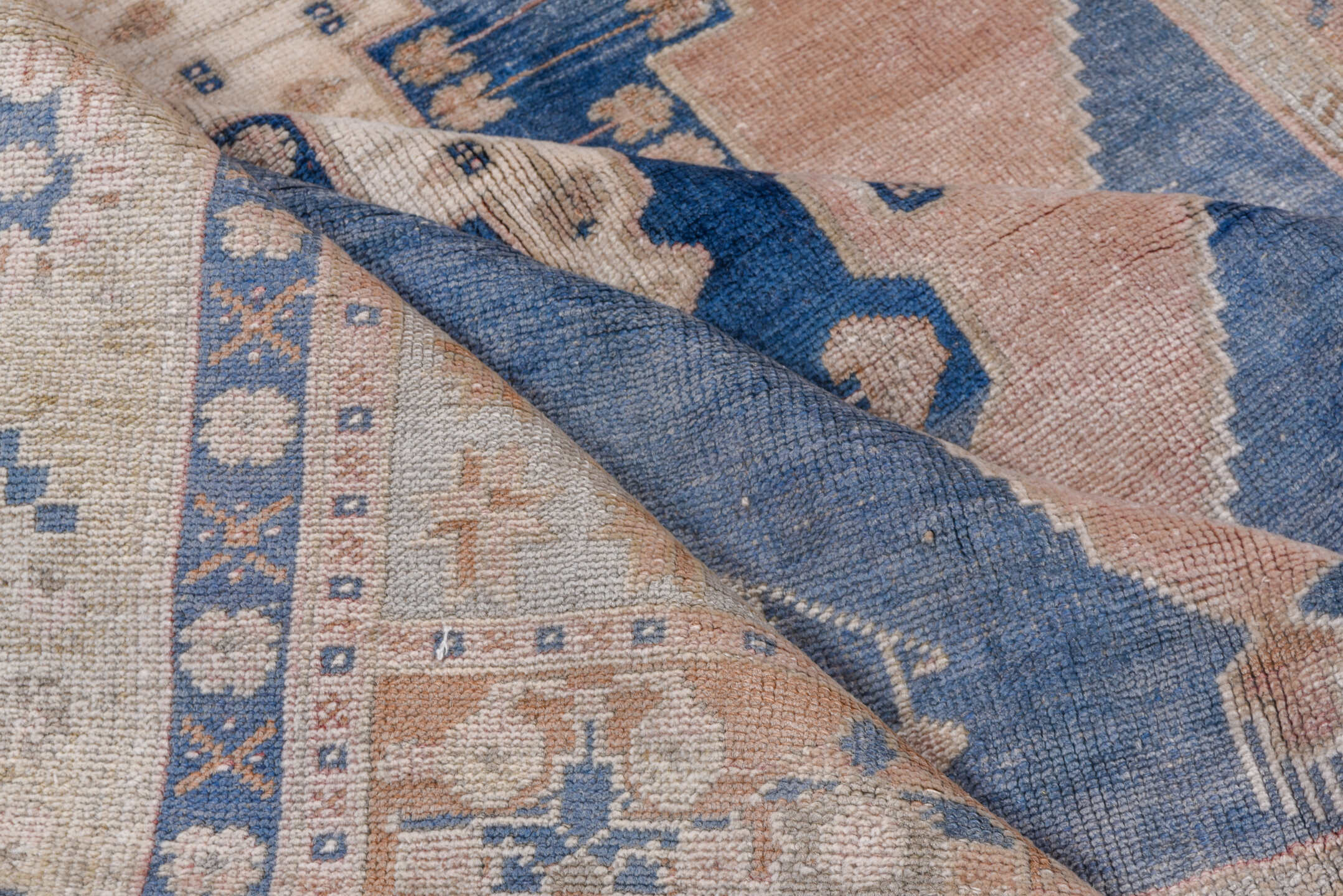 5' x 9' one-of-a-kind handmade vintage Oushak medium size rug. Color palette: ivory, powder_blue, blush, beige, taupe, slate