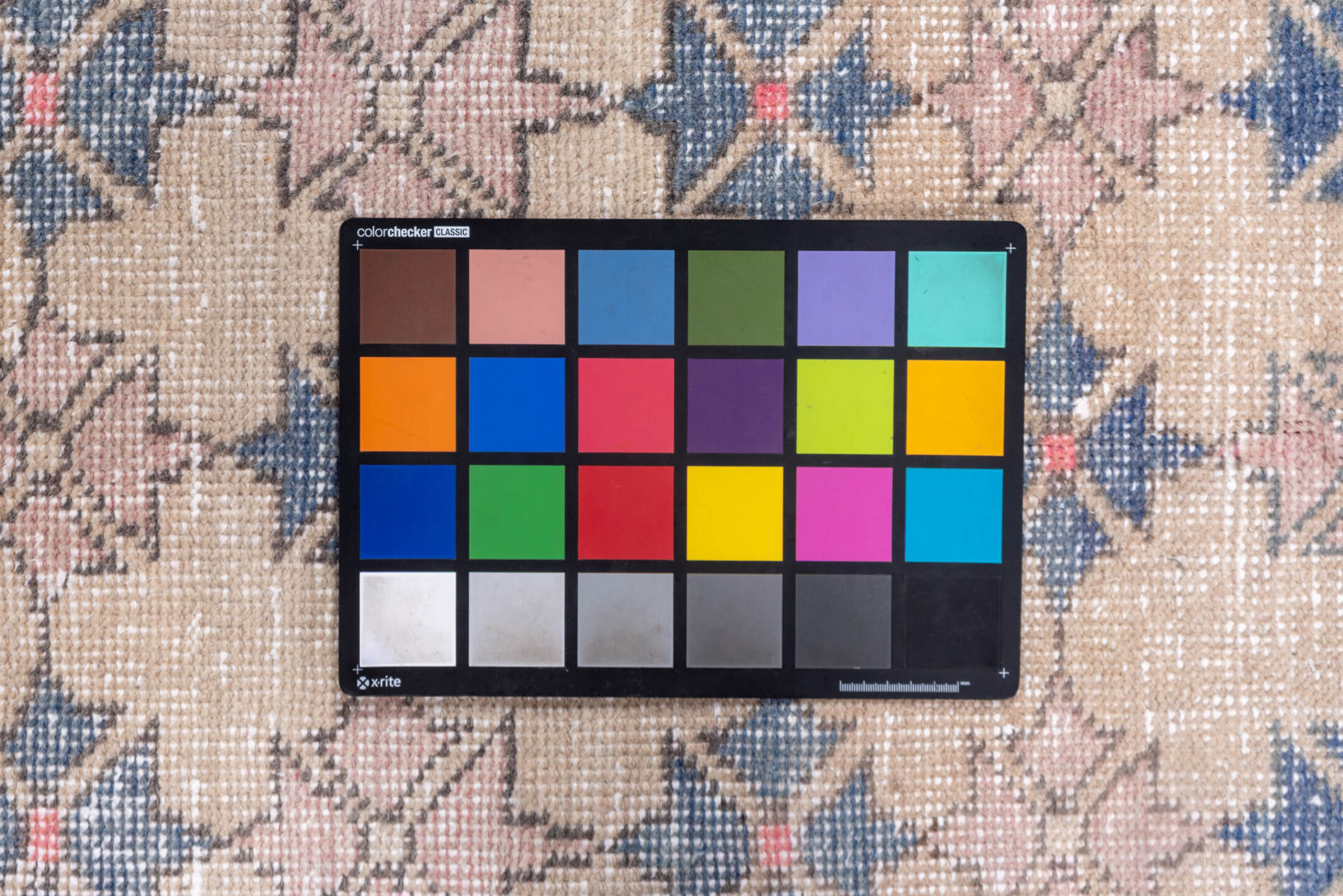 4' x 6' one-of-a-kind handmade vintage Oushak small size rug. Color palette: gray, light blue, light gray, off-white, pink