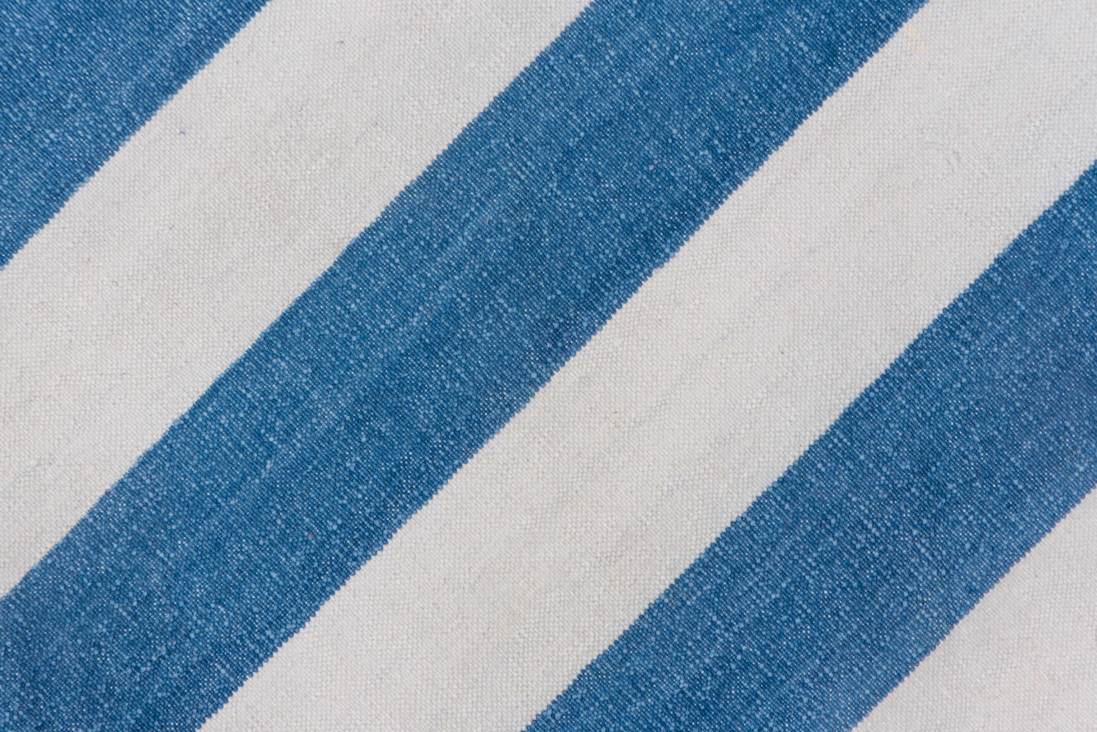 4' x 6' one-of-a-kind handmade vintage Dhurrie small size rug. Color palette: ivory, blue