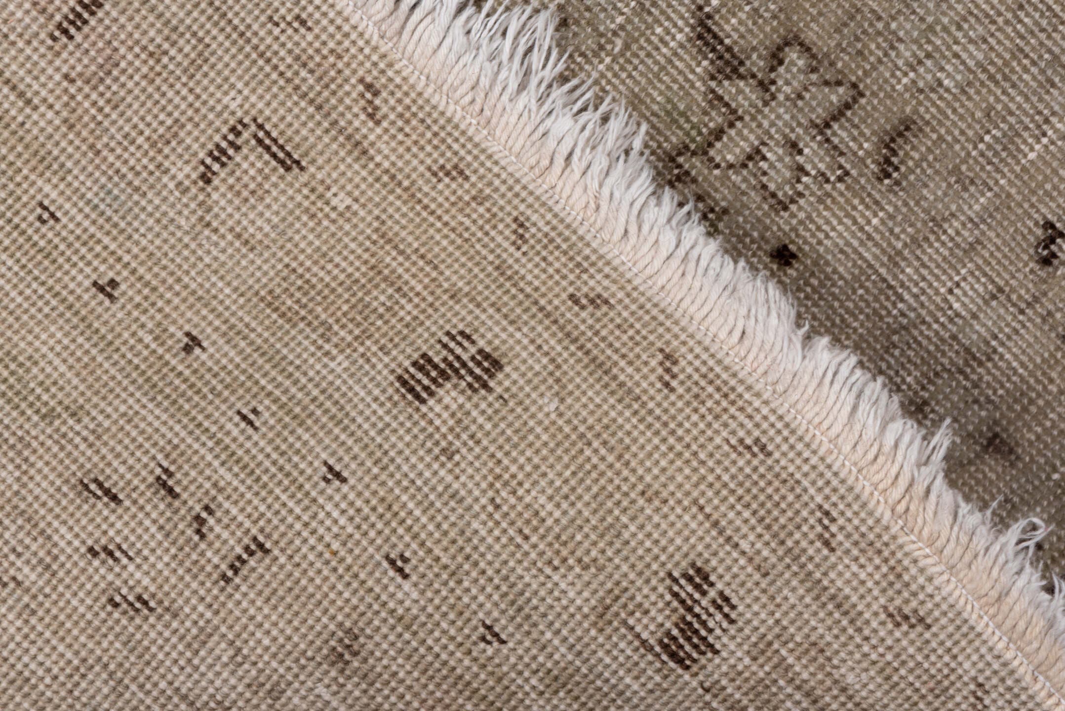 9' x 12' one-of-a-kind handmade antique Sivas large size rug. Color palette: ivory, taupe, brown, camel, beige, gray