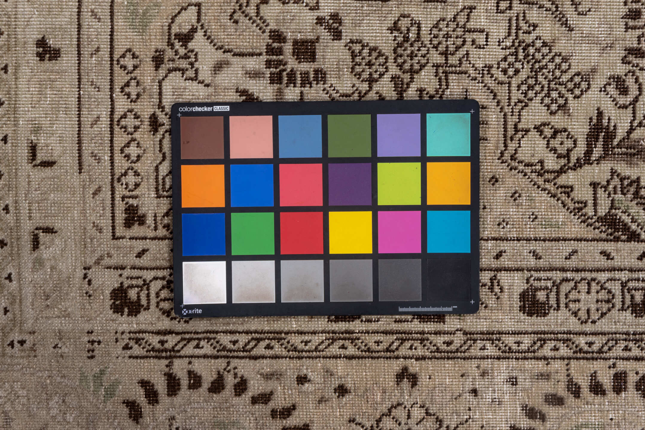 9' x 12' one-of-a-kind handmade vintage Sivas large size rug. Color palette: brown, gray, light gray, off-white, pink