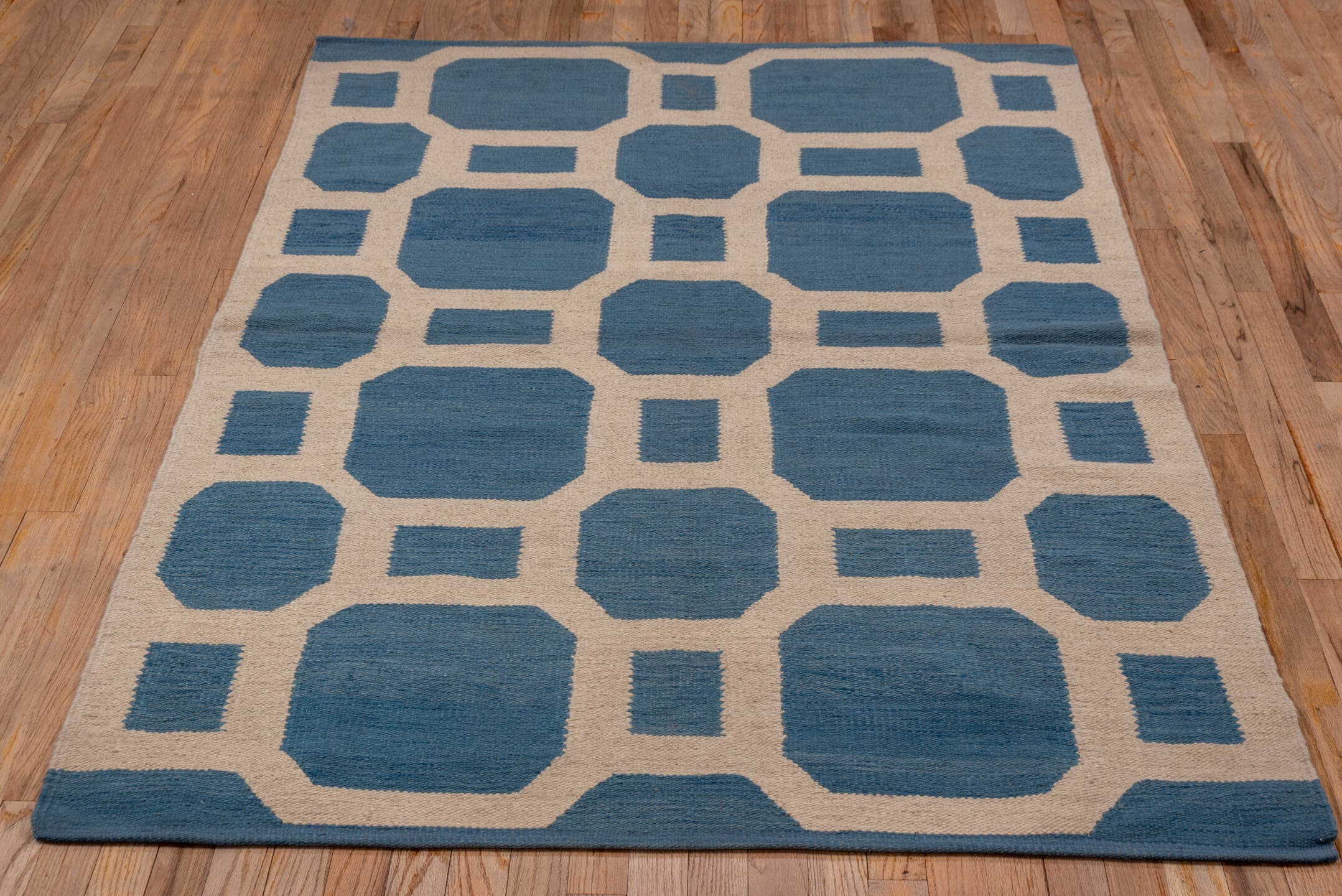 4' x 6' one-of-a-kind handmade vintage Kilim small size rug. Color palette: blue, ivory