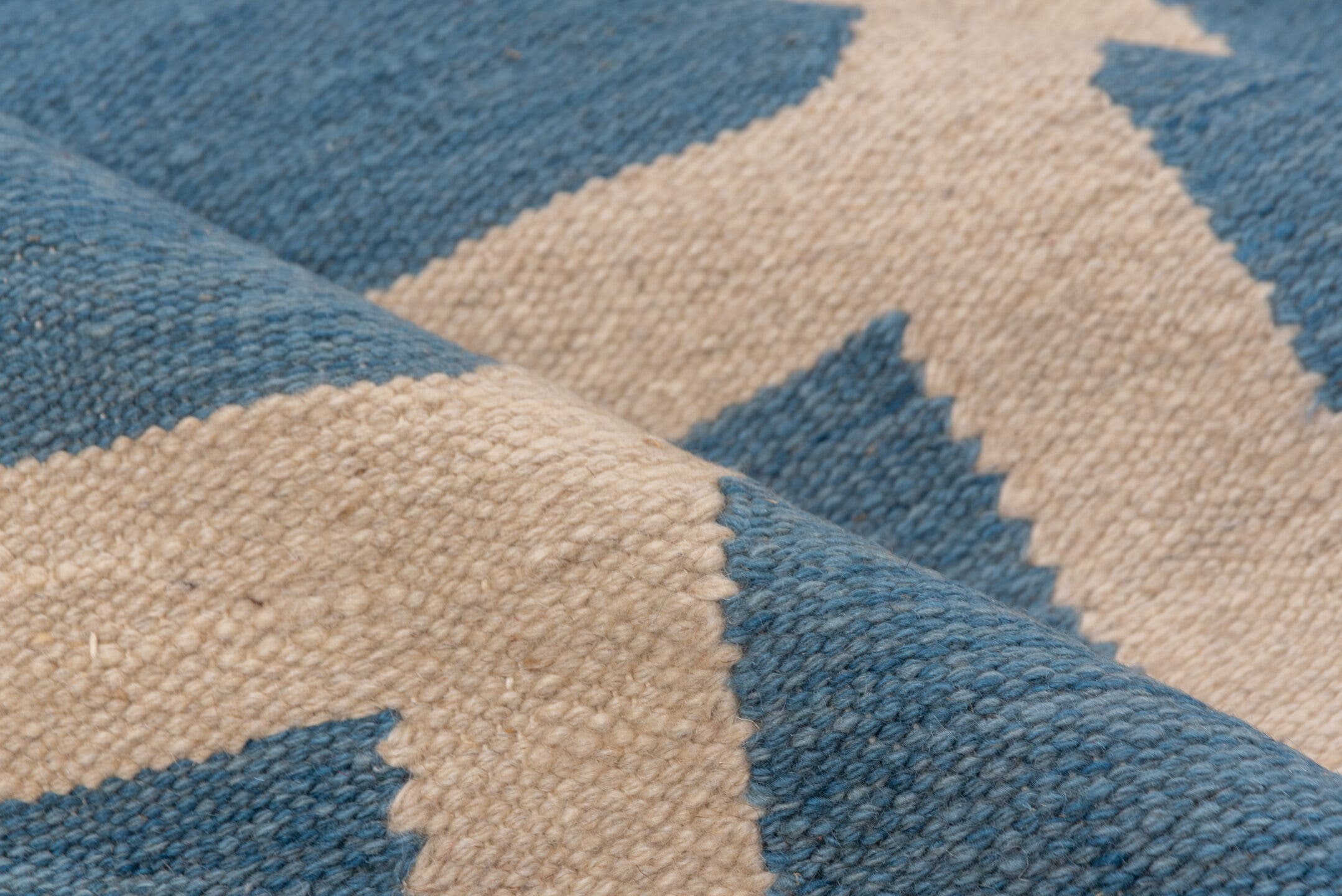 4' x 6' one-of-a-kind handmade vintage Kilim small size rug. Color palette: blue, ivory