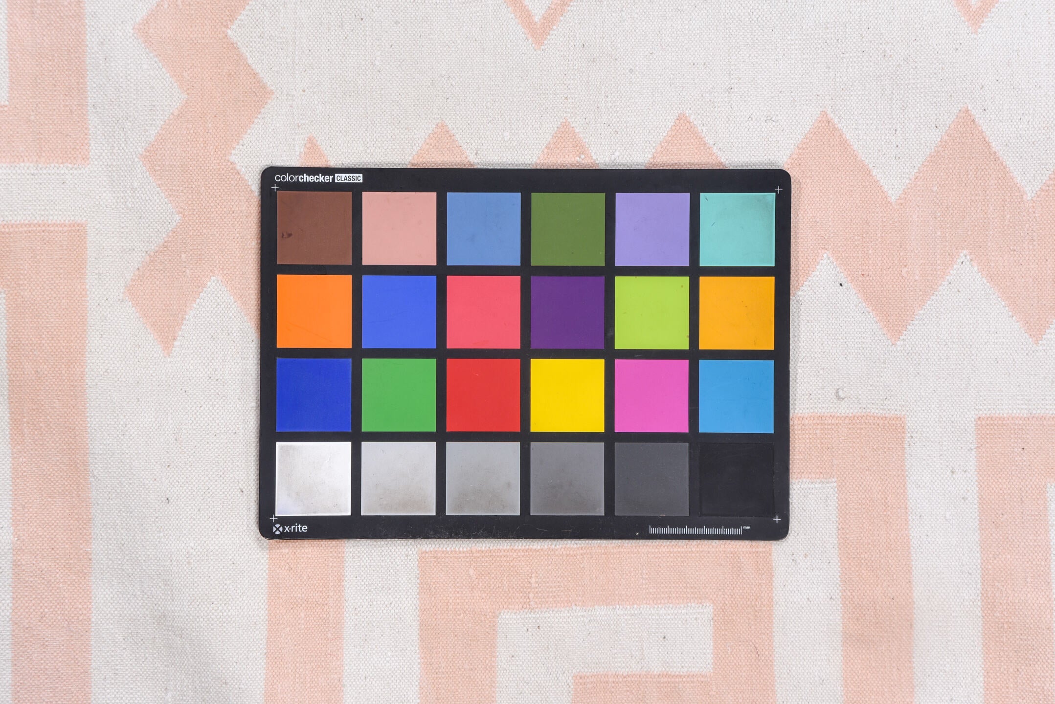 8' x 11' one-of-a-kind handmade vintage Dhurrie large size rug. Color palette: gainsboro, ghost white, gray, lavender blush