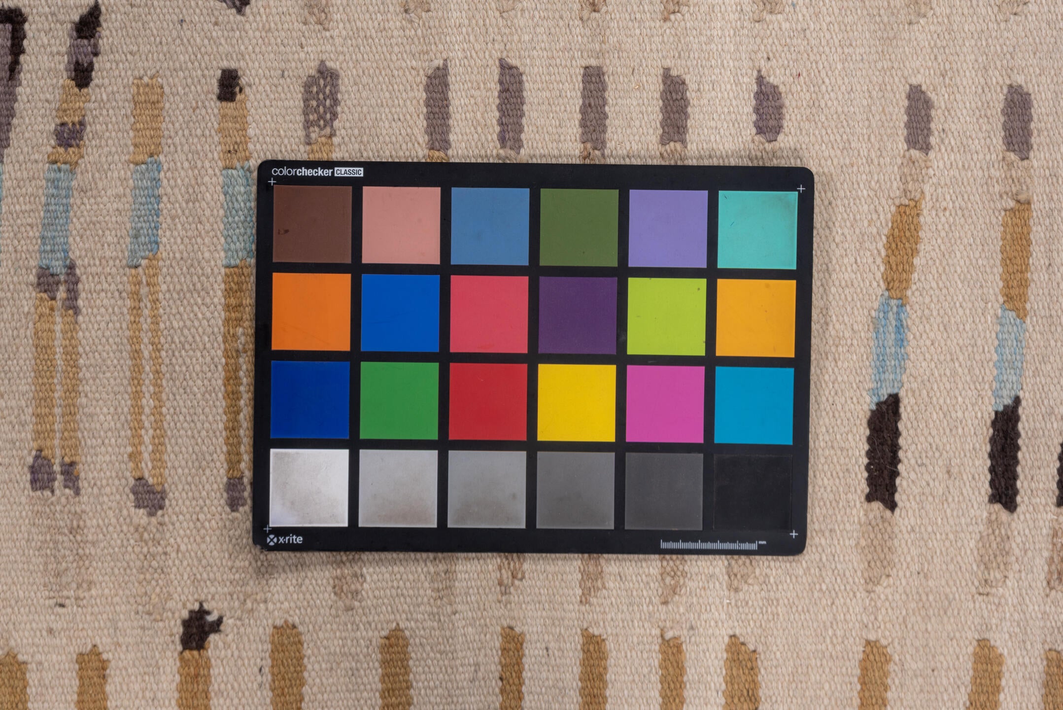 4' x 6' one-of-a-kind handmade vintage Kilim small size rug. Color palette: brown, dark gray, dim gray, gainsboro, gray