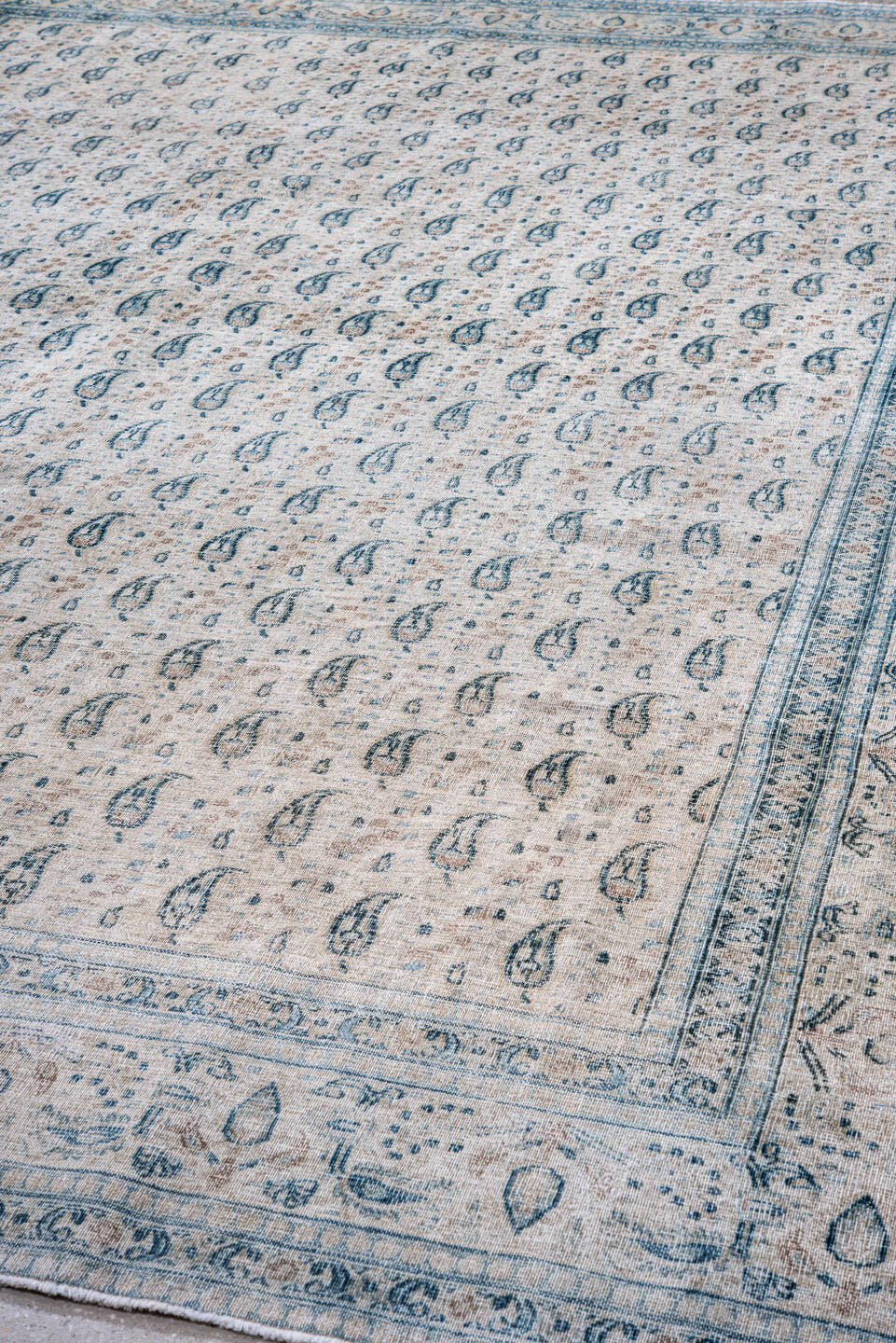 10' x 13' one-of-a-kind handmade vintage Khorassan large size rug. Color palette: ivory, sky blue, slate blue, taupe, cream