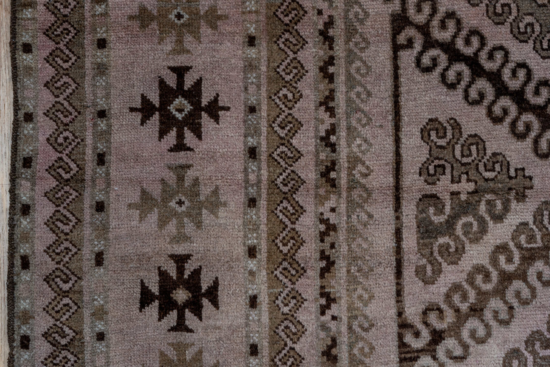5' x 8' one-of-a-kind handmade vintage Belouch medium size rug. Color palette: brown, gray, light gray, pink