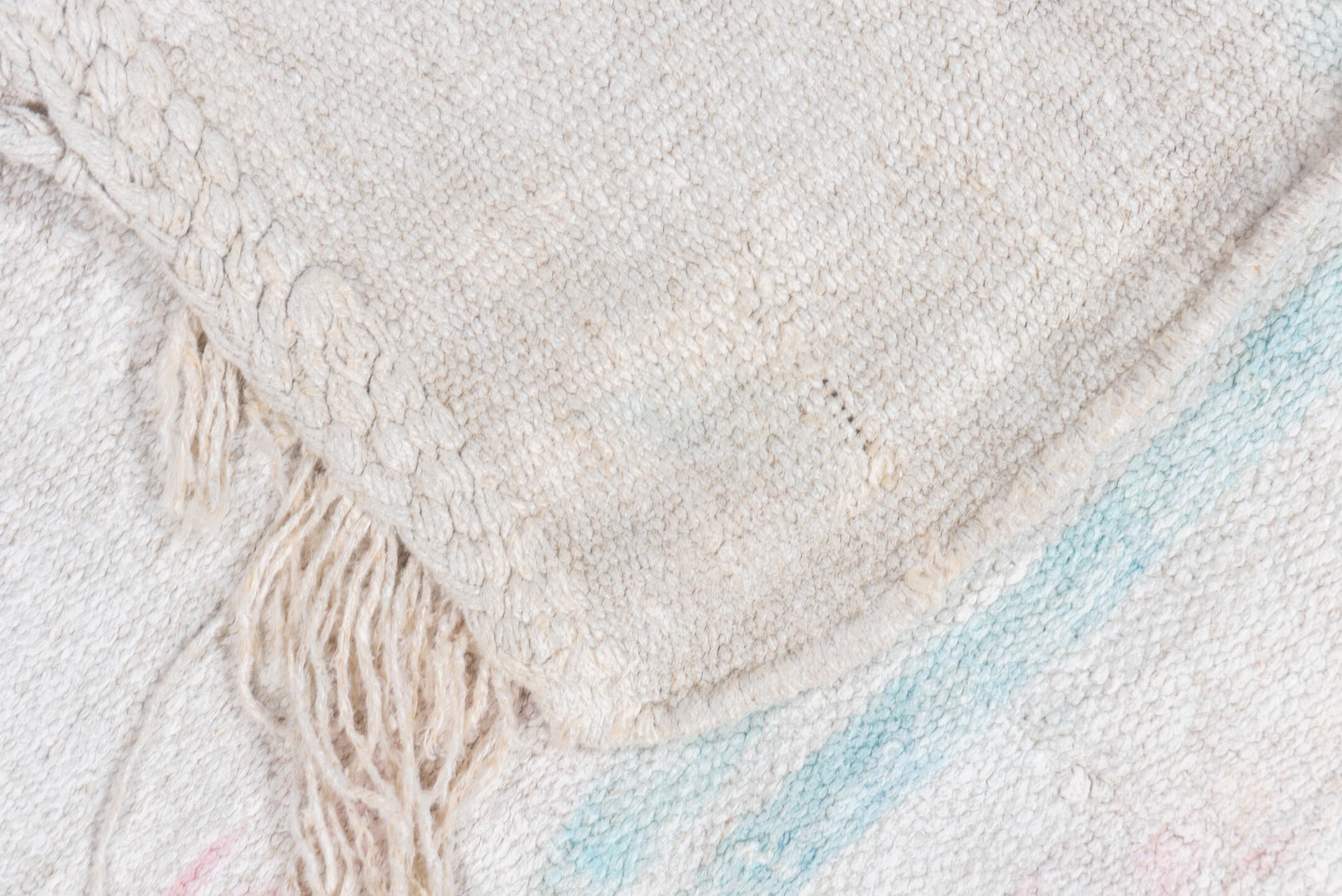 5' x 10' one-of-a-kind handmade vintage Hemp Kilim medium size rug. Color palette: ivory, pale aqua, blush, cream, taupe