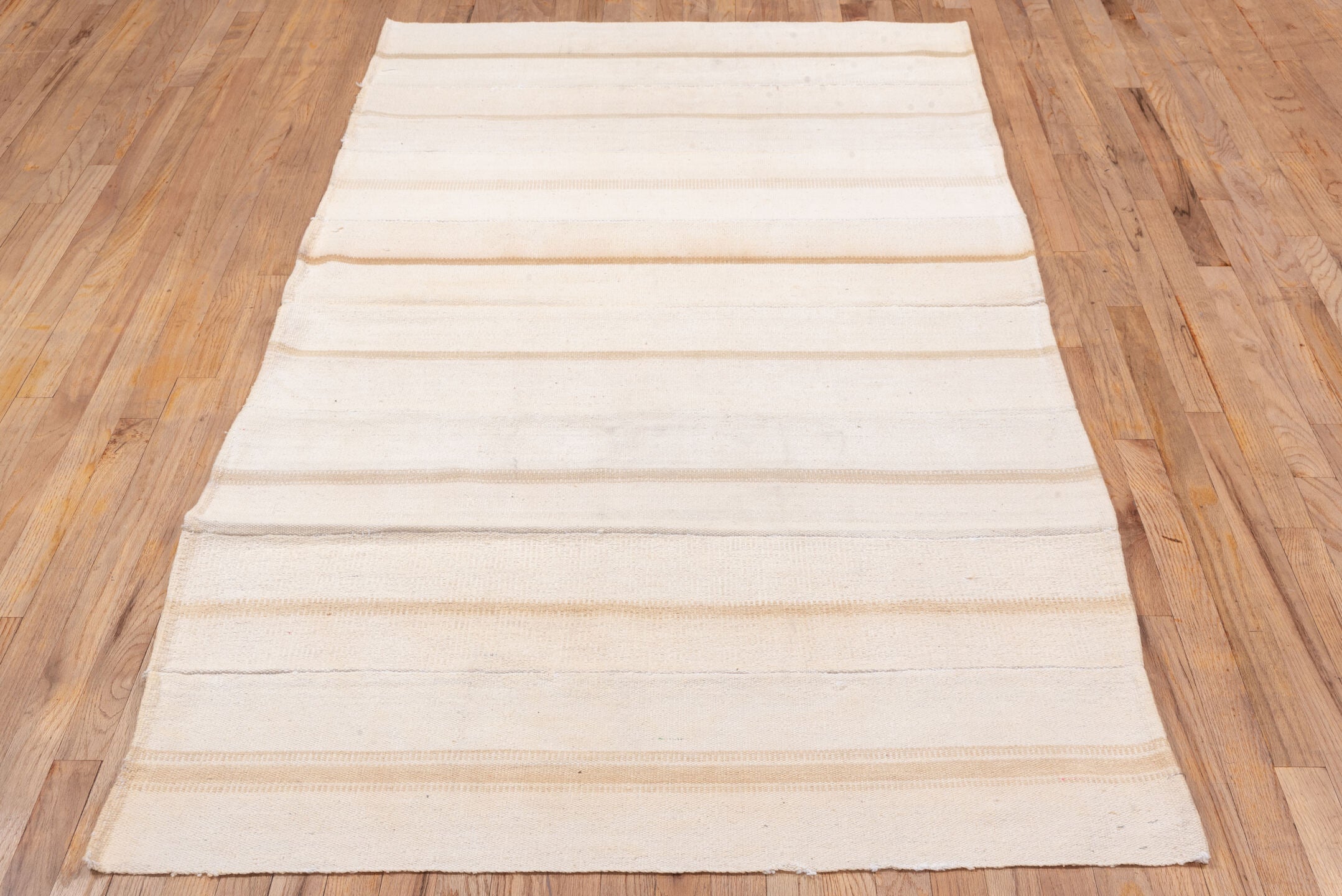 4' x 7' one-of-a-kind handmade vintage Flatweave rug. Color palette: antiquewhite, brown, gray, light gray, linen, off-white