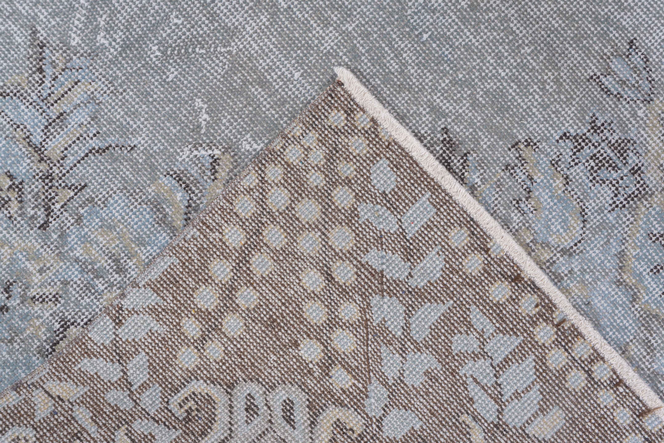 5' x 10' one-of-a-kind handmade vintage Sparta medium size rug. Color palette: ivory, taupe, beige, stone, light gray, gray