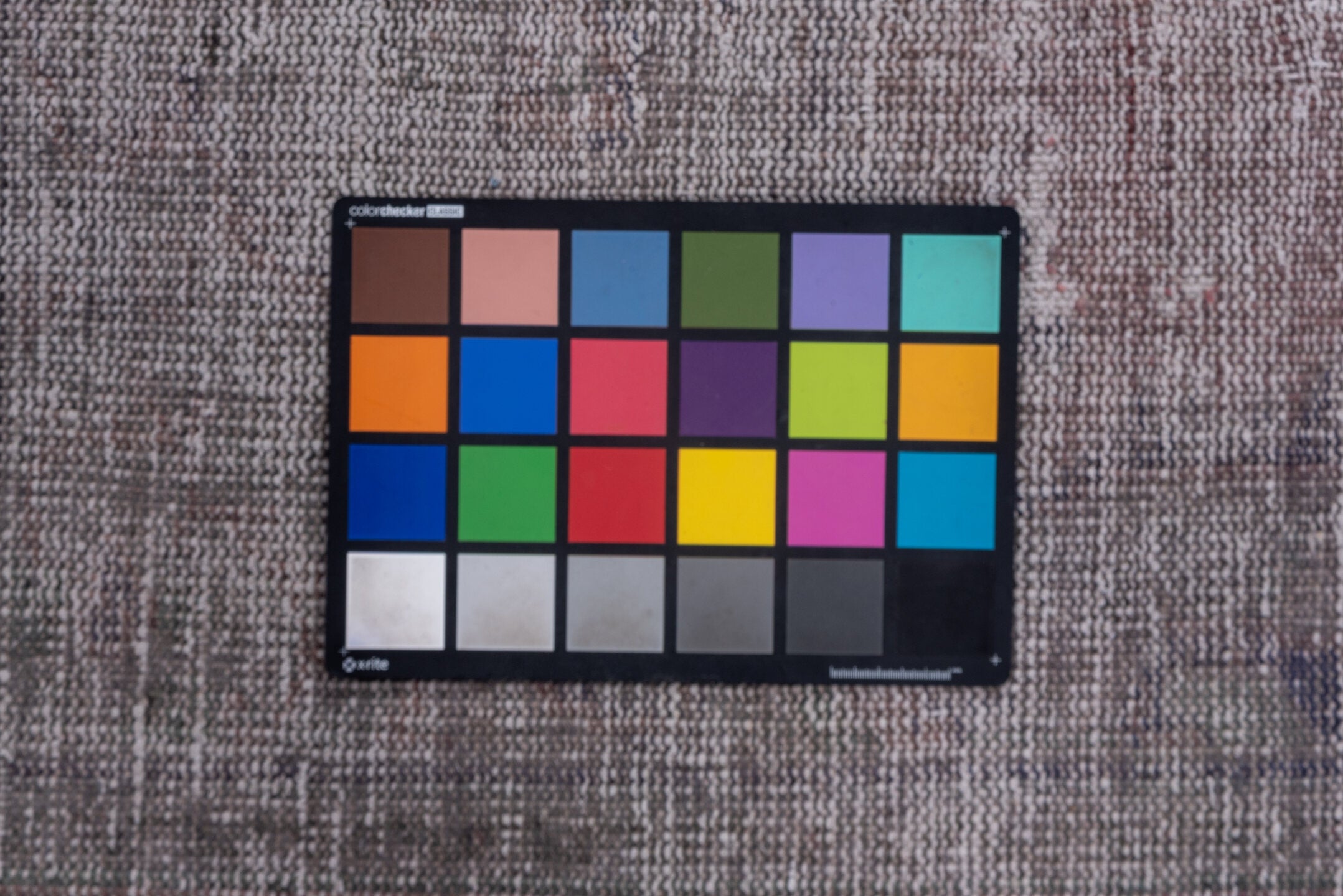 6' x 9' one-of-a-kind handmade vintage Sparta medium size rug. Color palette: dark gray, dim gray, gray, light blue