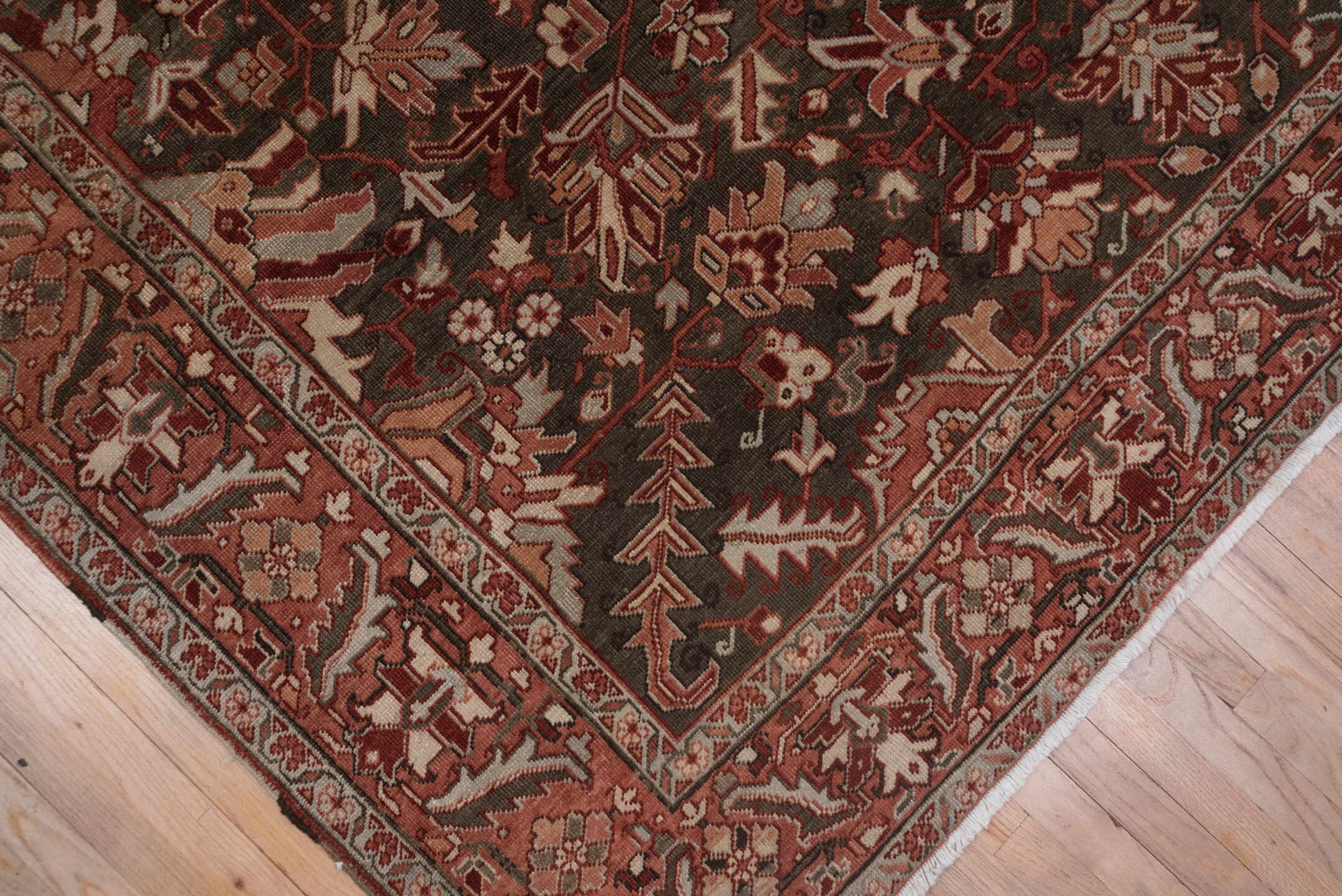 8' x 11' one-of-a-kind handmade vintage Heriz large size rug. Color palette: brown, gray, light gray, off-white, pink