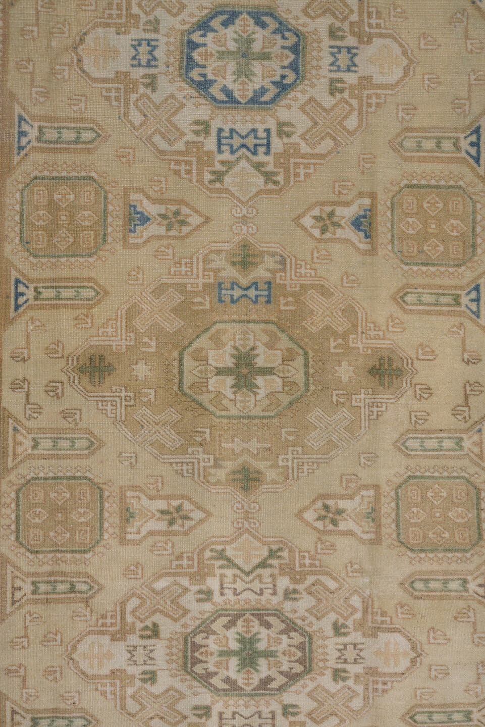 4' x 6' one-of-a-kind handmade antique Oushak small size rug. Color palette: beige, taupe, sage, blue, ivory, camel, olive