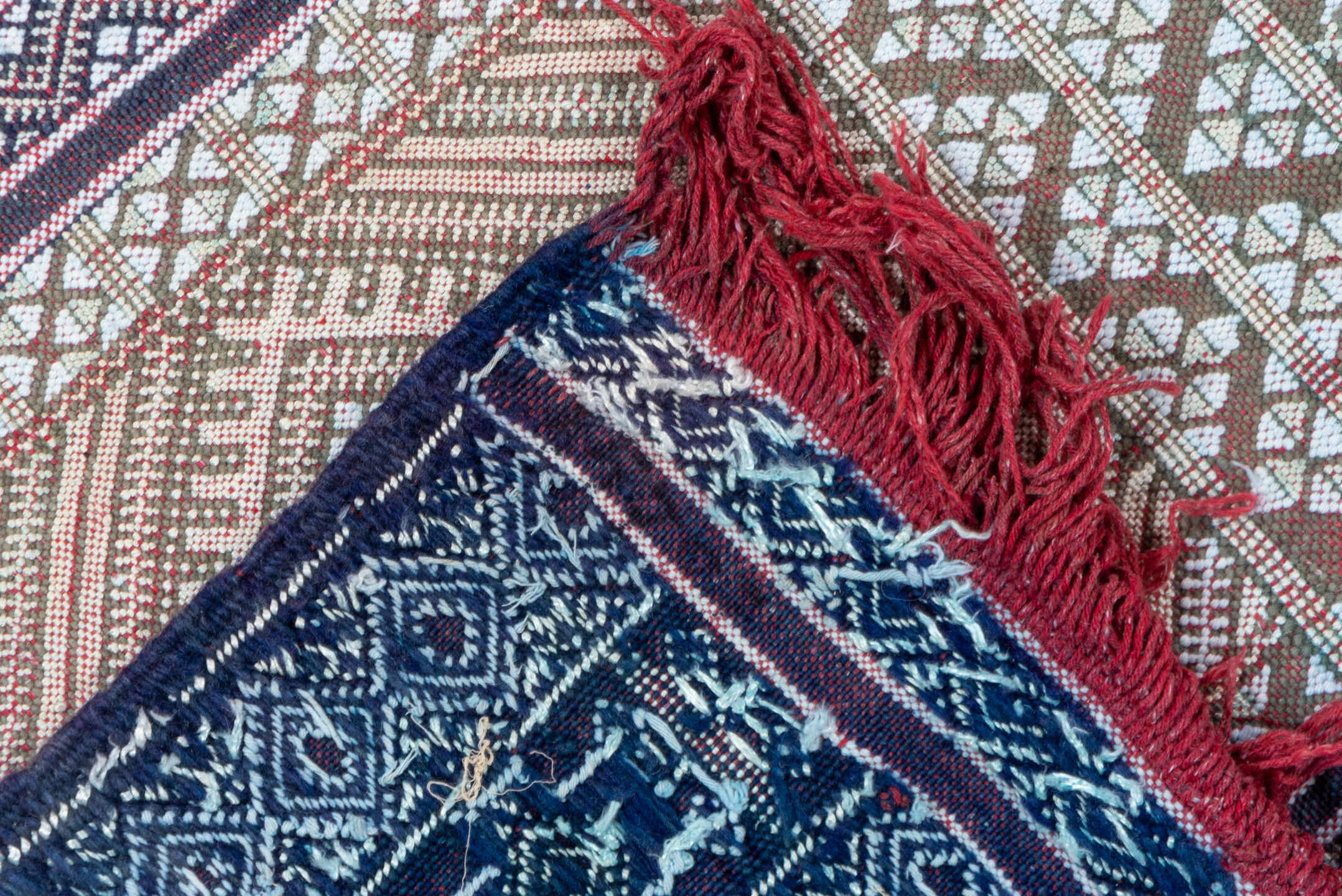 5' x 7' one-of-a-kind handmade vintage Jijim rug. Color palette: blue, gainsboro, gray, light gray, off-white, pink, red