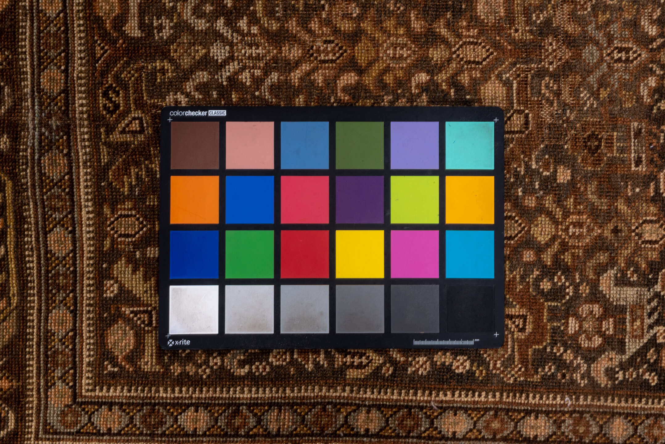 4' x 6' one-of-a-kind handmade vintage Shiraz small size rug. Color palette: brown, gray, light gray, off-white, pink, snow