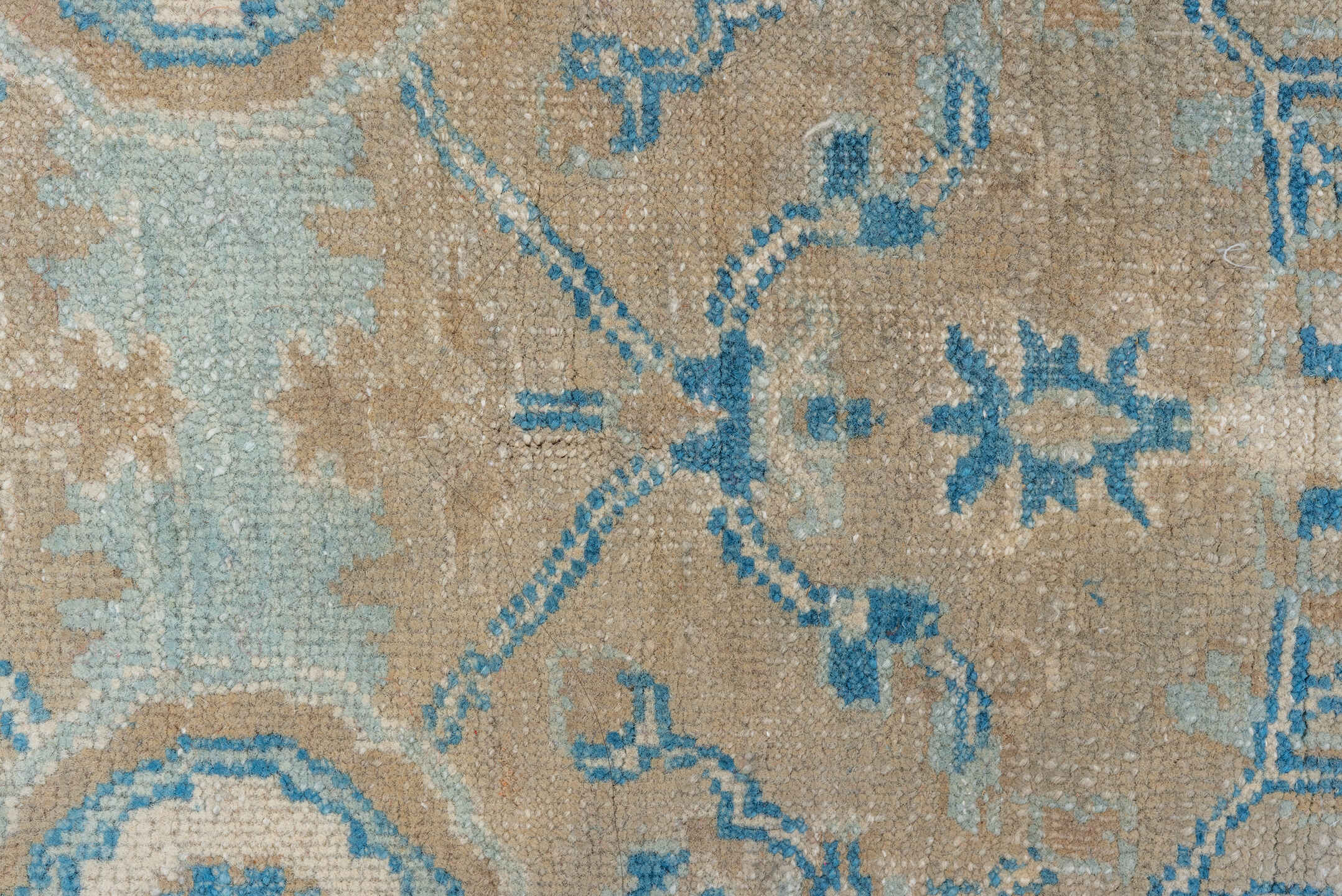 8' x 9' one-of-a-kind handmade vintage Sivas rug. Color palette: ivory, beige, sky blue, taupe, cream, aqua, light blue
