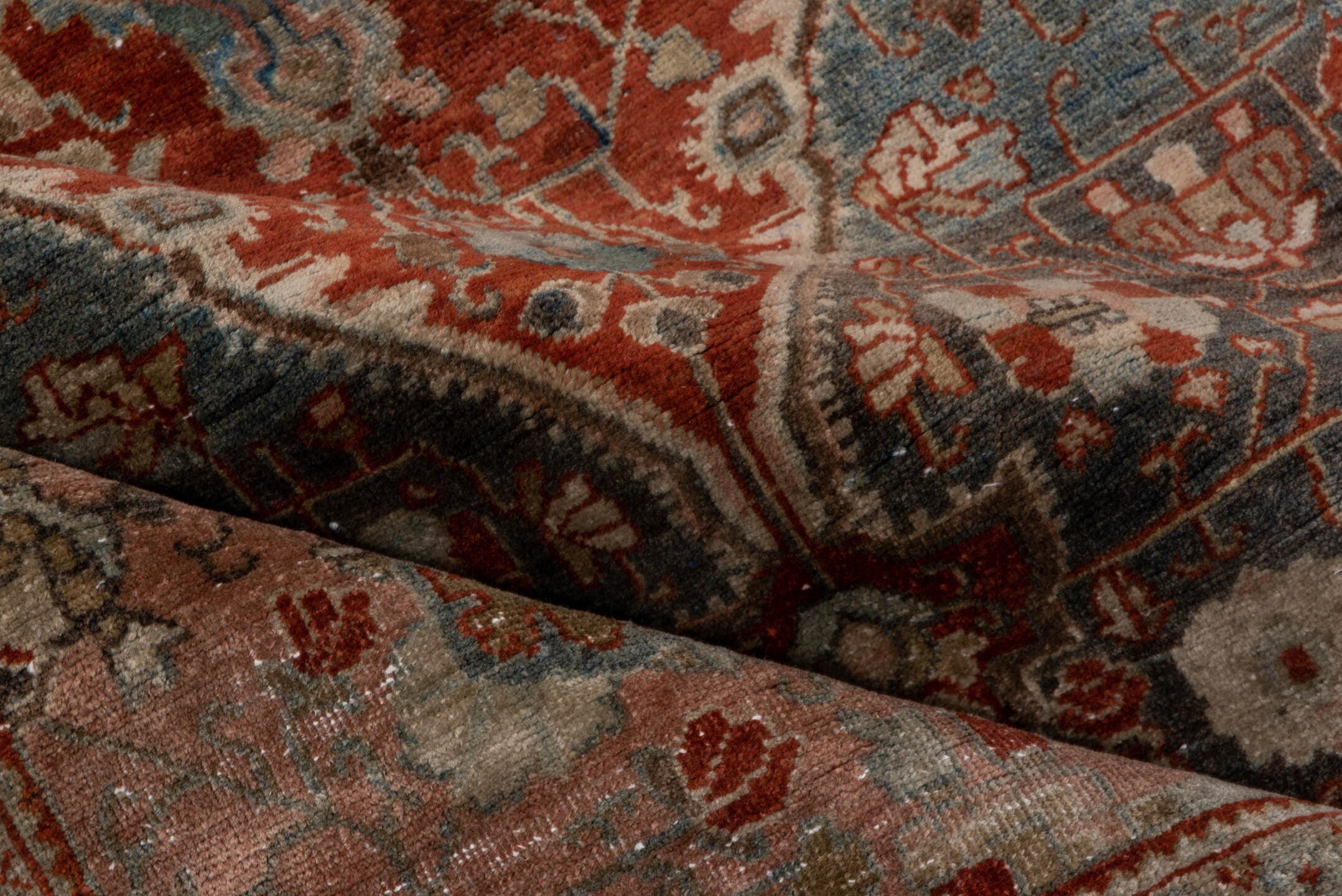 4' x 6' one-of-a-kind handmade antique Sarouk small size rug. Color palette: rose, slate, rust, ivory, charcoal, taupe