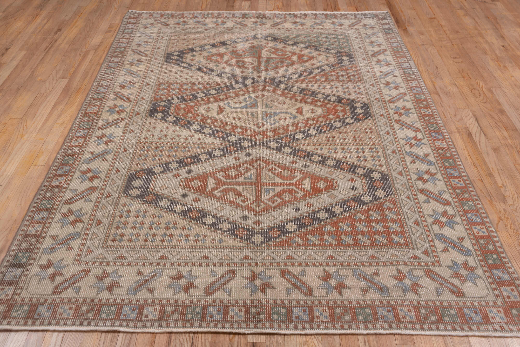 6' x 8' one-of-a-kind handmade antique Sparta medium size rug. Color palette: ivory, rust, brown, slate, taupe, charcoal