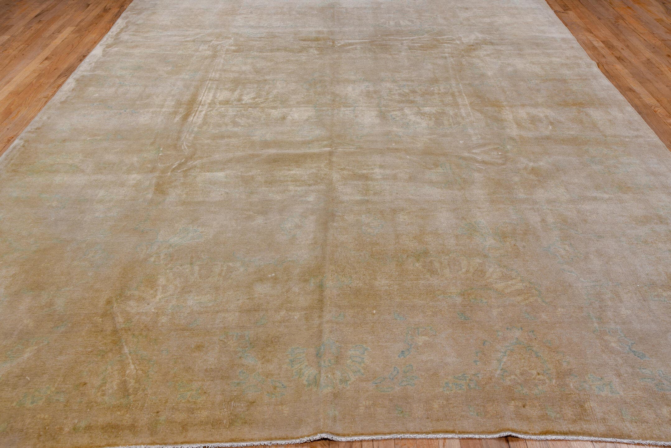 10' x 13' one-of-a-kind handmade vintage Amritzar large size rug. Color palette: beige, camel, ivory, pale aqua, cream