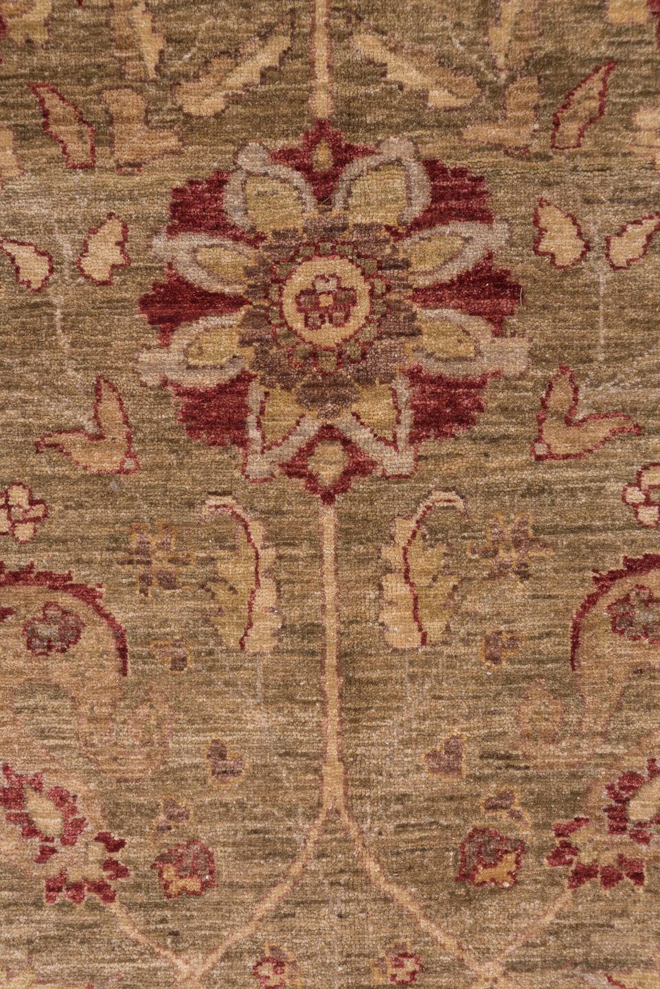 12' x 17' one-of-a-kind handmade vintage Sultanabad oversize rug. Color palette: brown, gray, pink, red