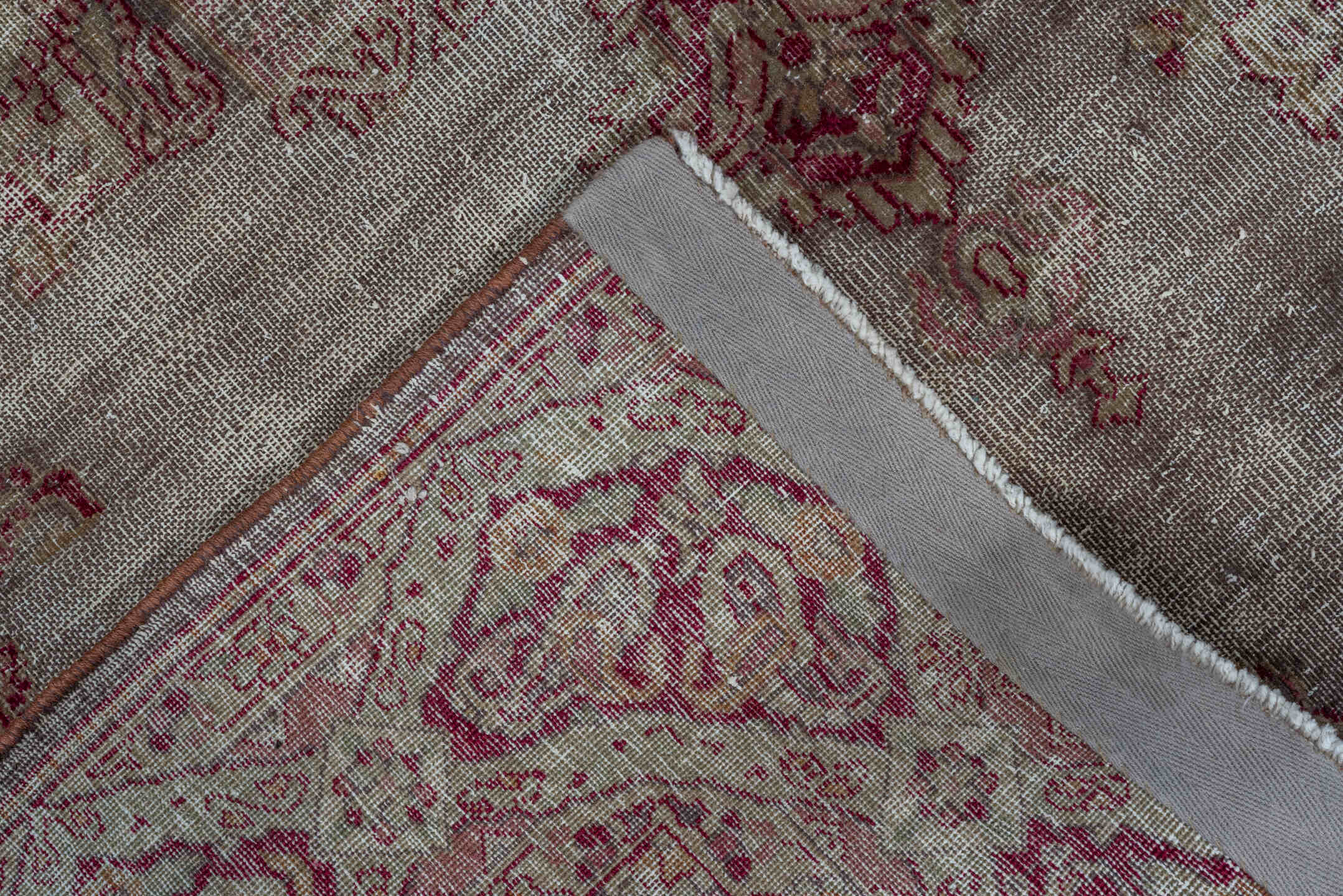 3' x 5' one-of-a-kind handmade vintage Sivas small size rug. Color palette: brown, gray, light gray, pink, red, redwood