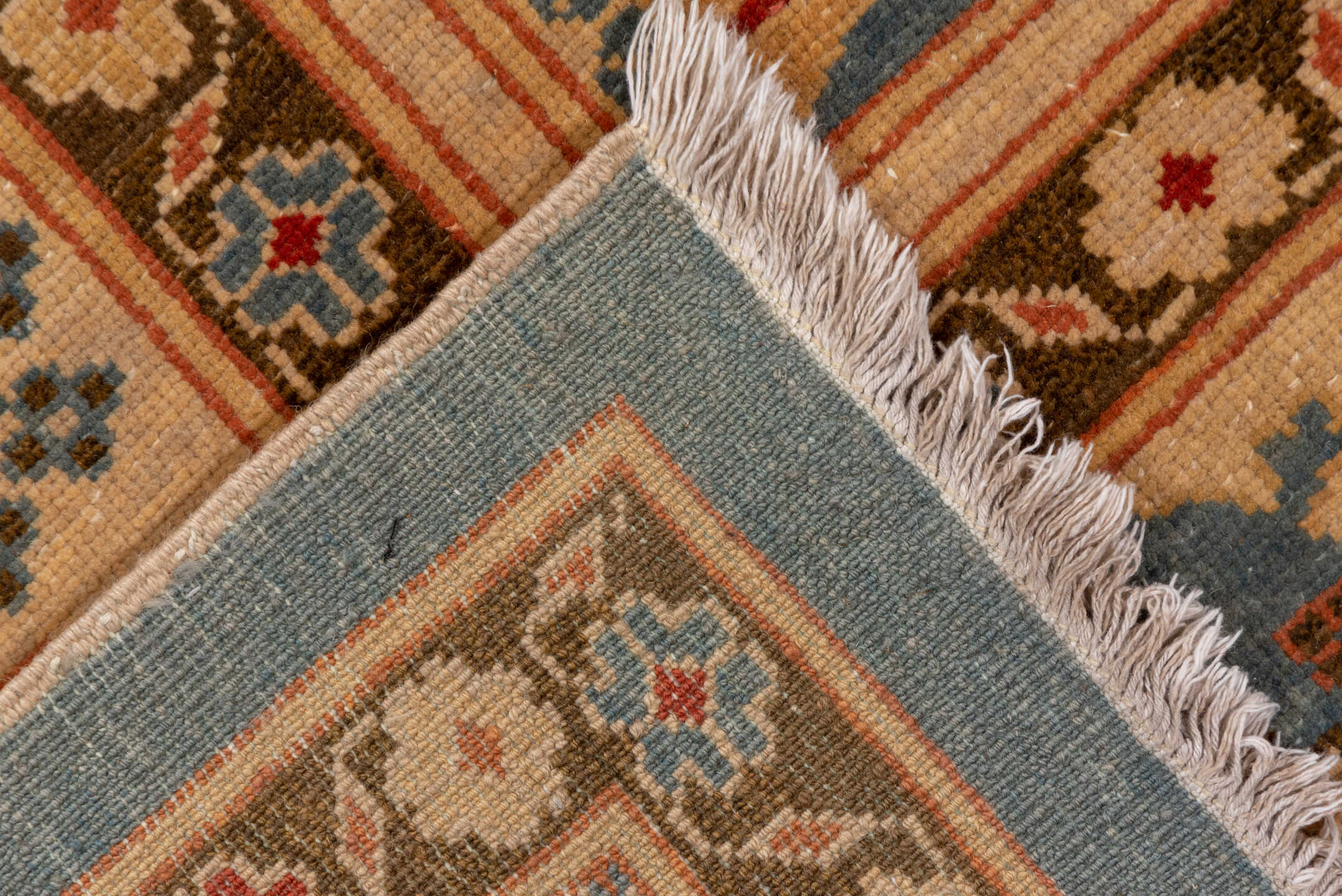 9' x 13' one-of-a-kind handmade vintage Sultanabad large size rug. Color palette: blue, ivory, camel, rust, brown, teal