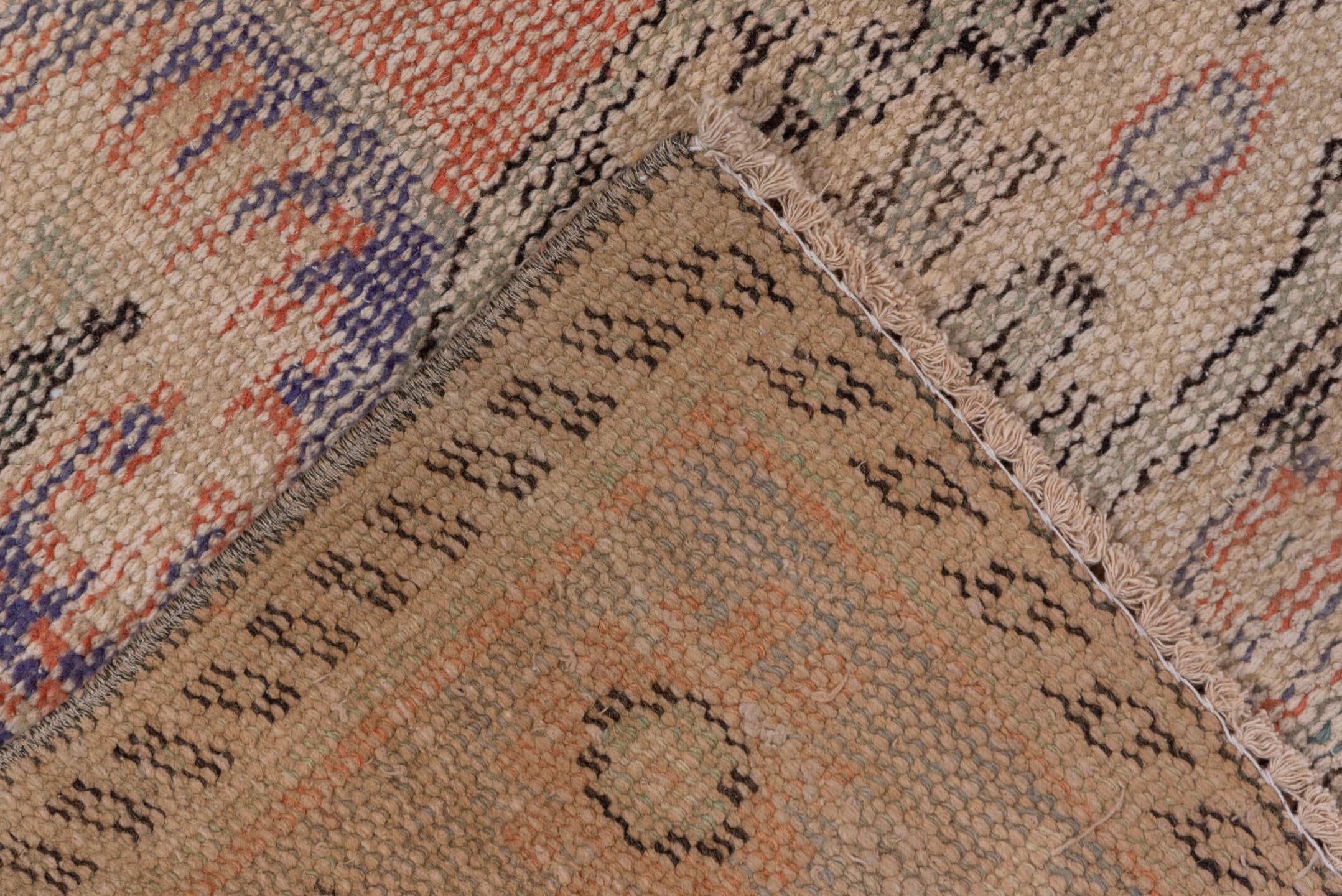 6' x 10' one-of-a-kind handmade vintage Sparta large size rug. Color palette: coral, lavender, ivory, taupe, slate, peach