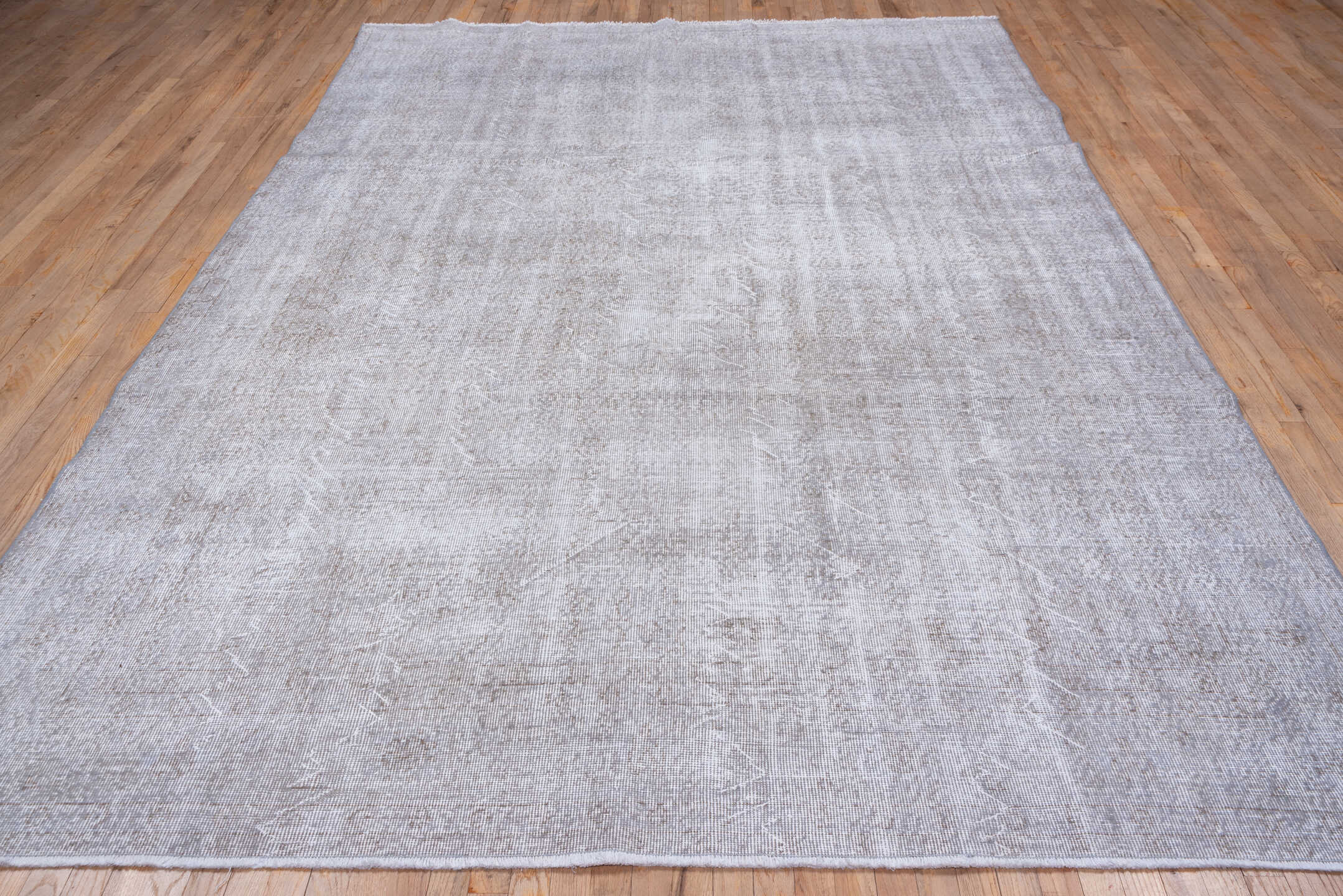 8' x 11' one-of-a-kind handmade vintage Sparta large size rug. Color palette: dim gray, gainsboro, gray, light blue