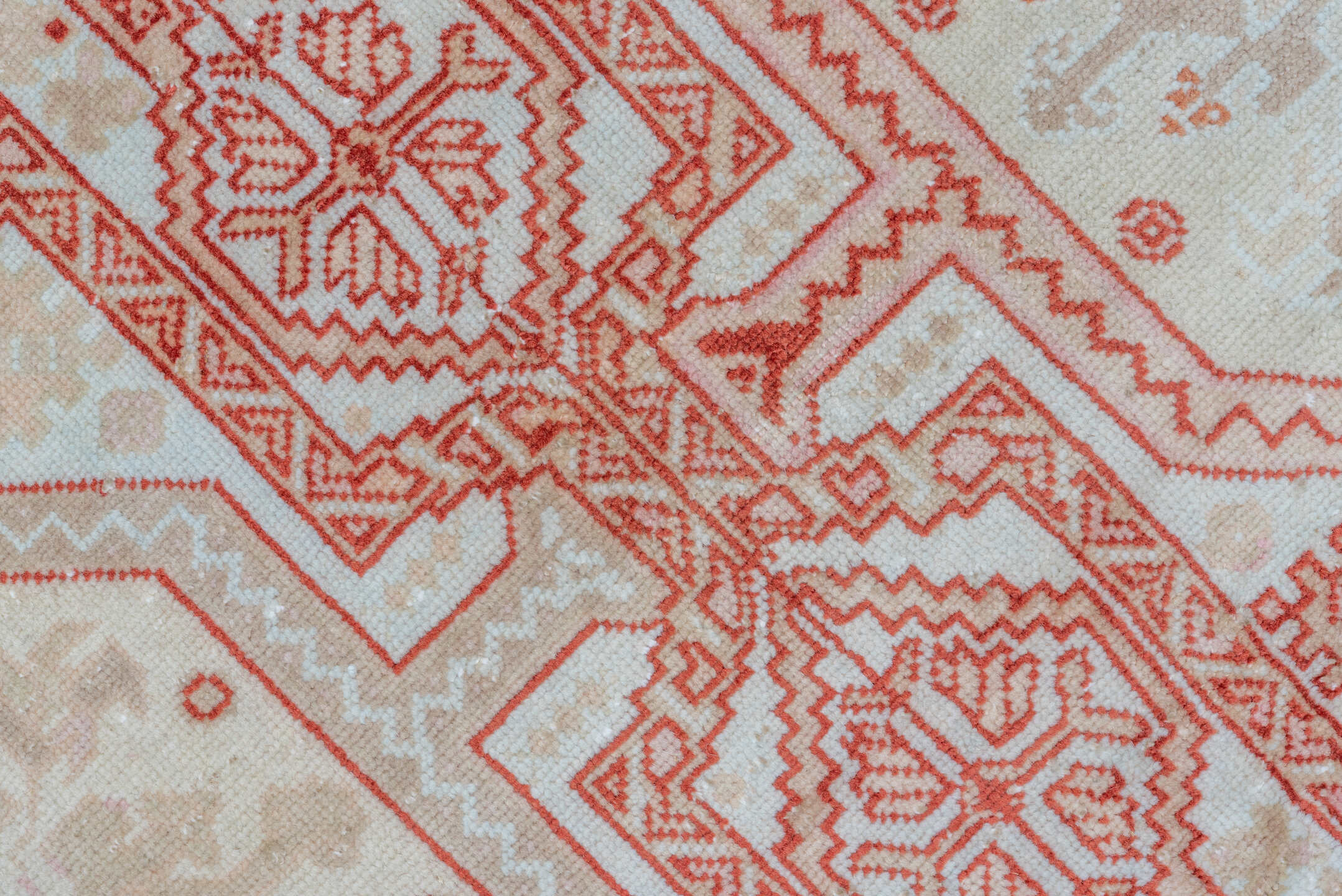 9' x 15' one-of-a-kind handmade vintage Sivas rug. Color palette: brown, gainsboro, gray, light gray, off-white, pink, red