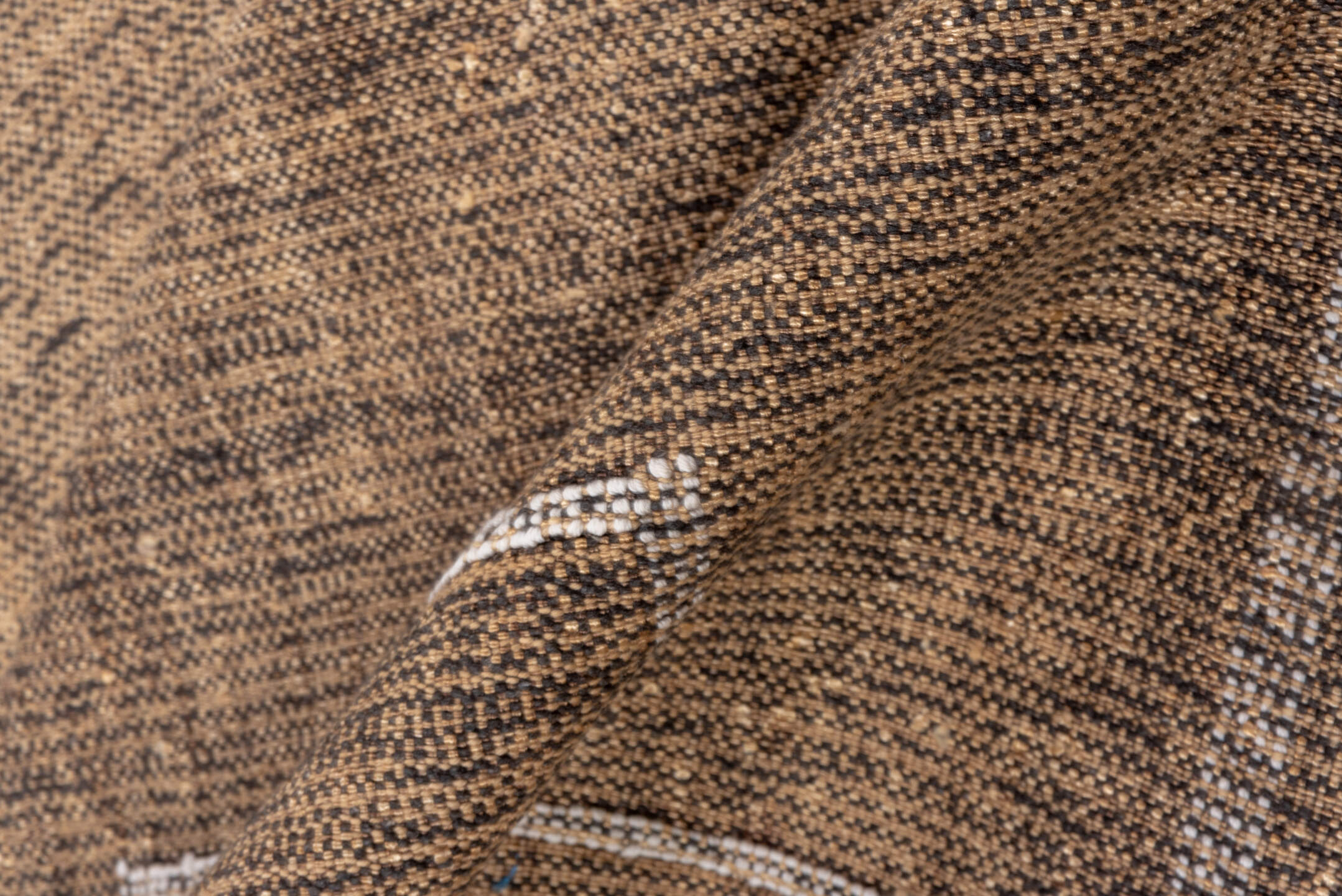 5' x 8' one-of-a-kind handmade vintage Cactus Kilim medium size rug. Color palette: brown, gray, light gray, off-white